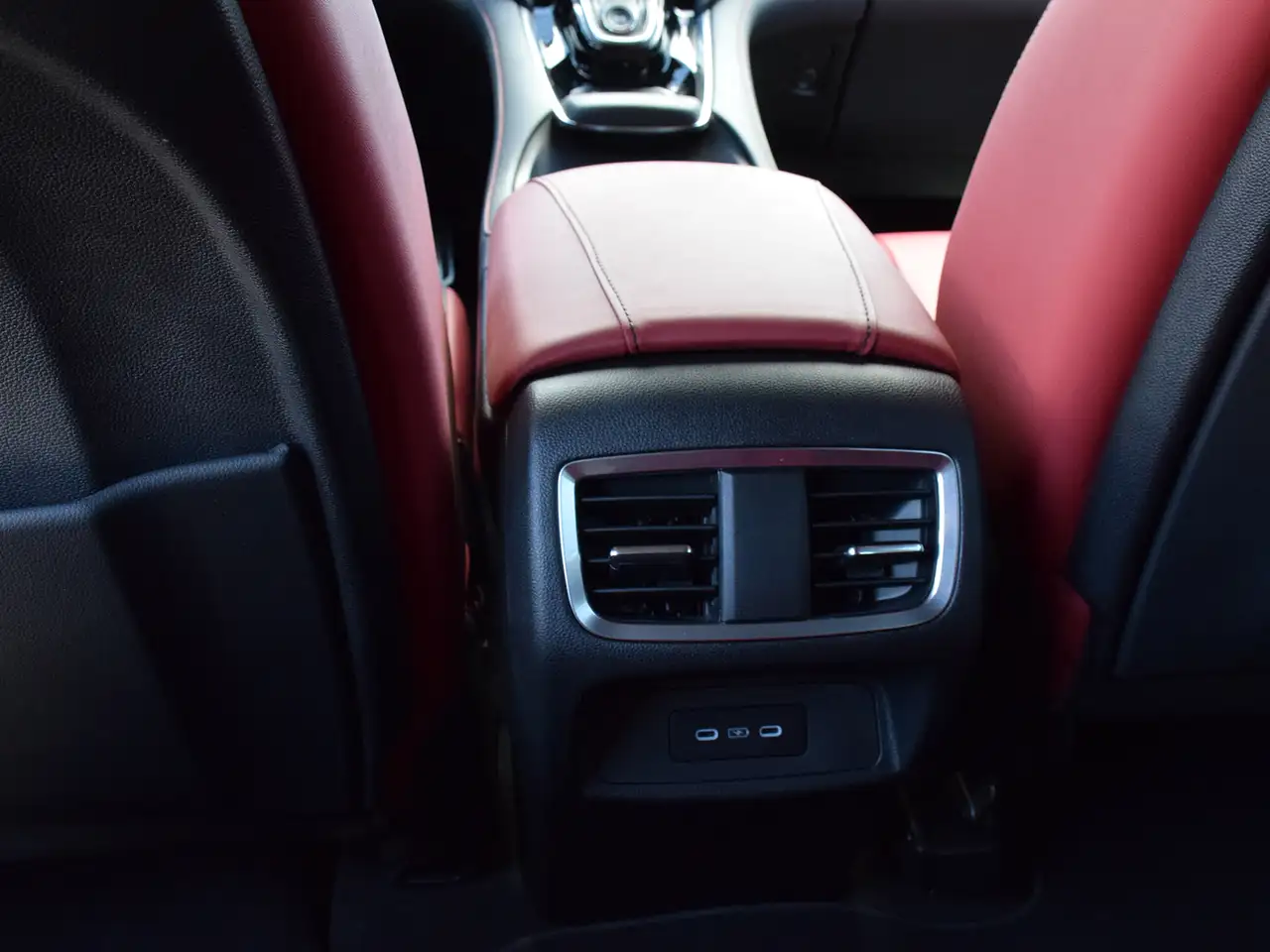 Acura RDX снимка Acura RDX