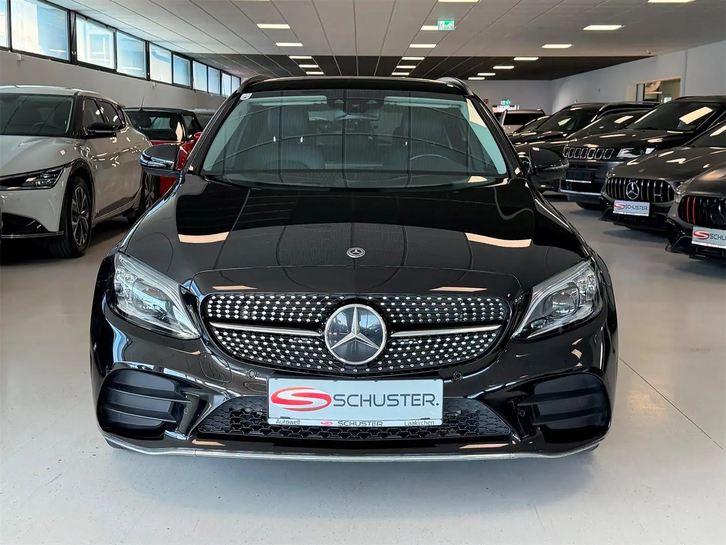 Mercedes-Benz C 300 de PHEV *AMG*AHK*MOPF*NIGHT-EDITION* Schwarz - 2