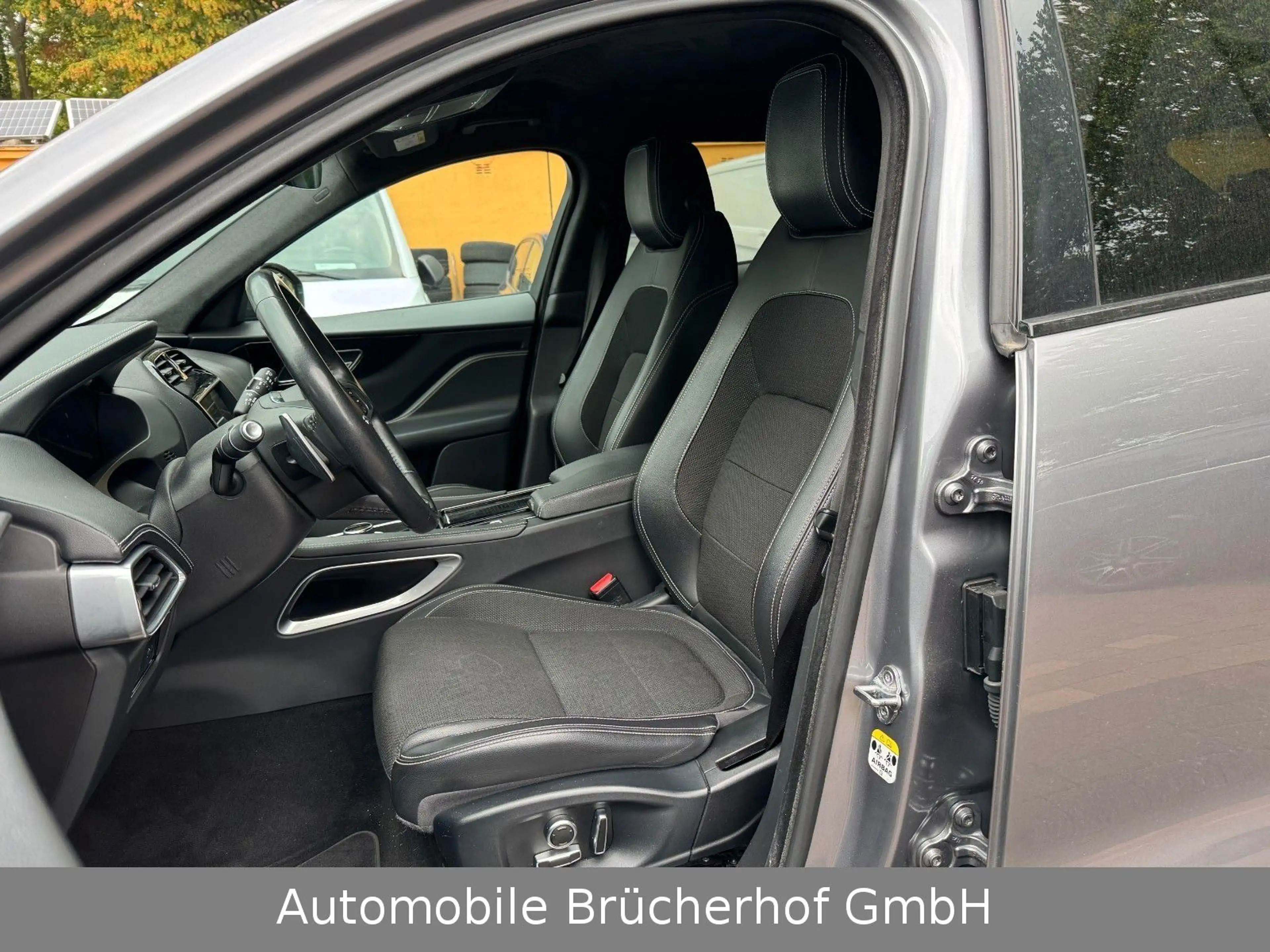 Jaguar F-Pace R-Sport AWD Meridian/Memory/Kam/Dig.Tacho — photo 12