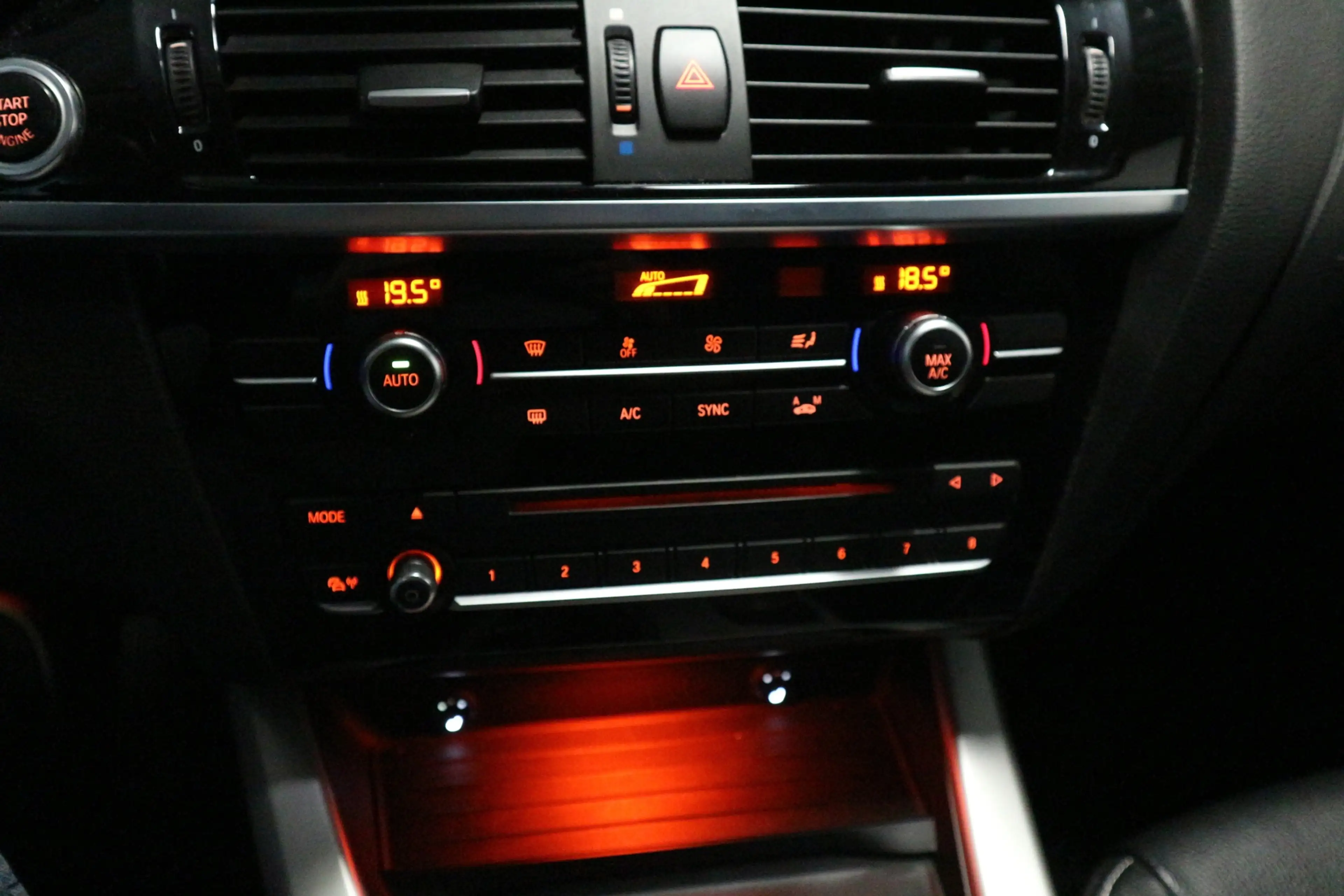 BMW X4 XDrive20i Executive KEURIG ONDERHOUDEN/ 12 MAANDEN — photo 12
