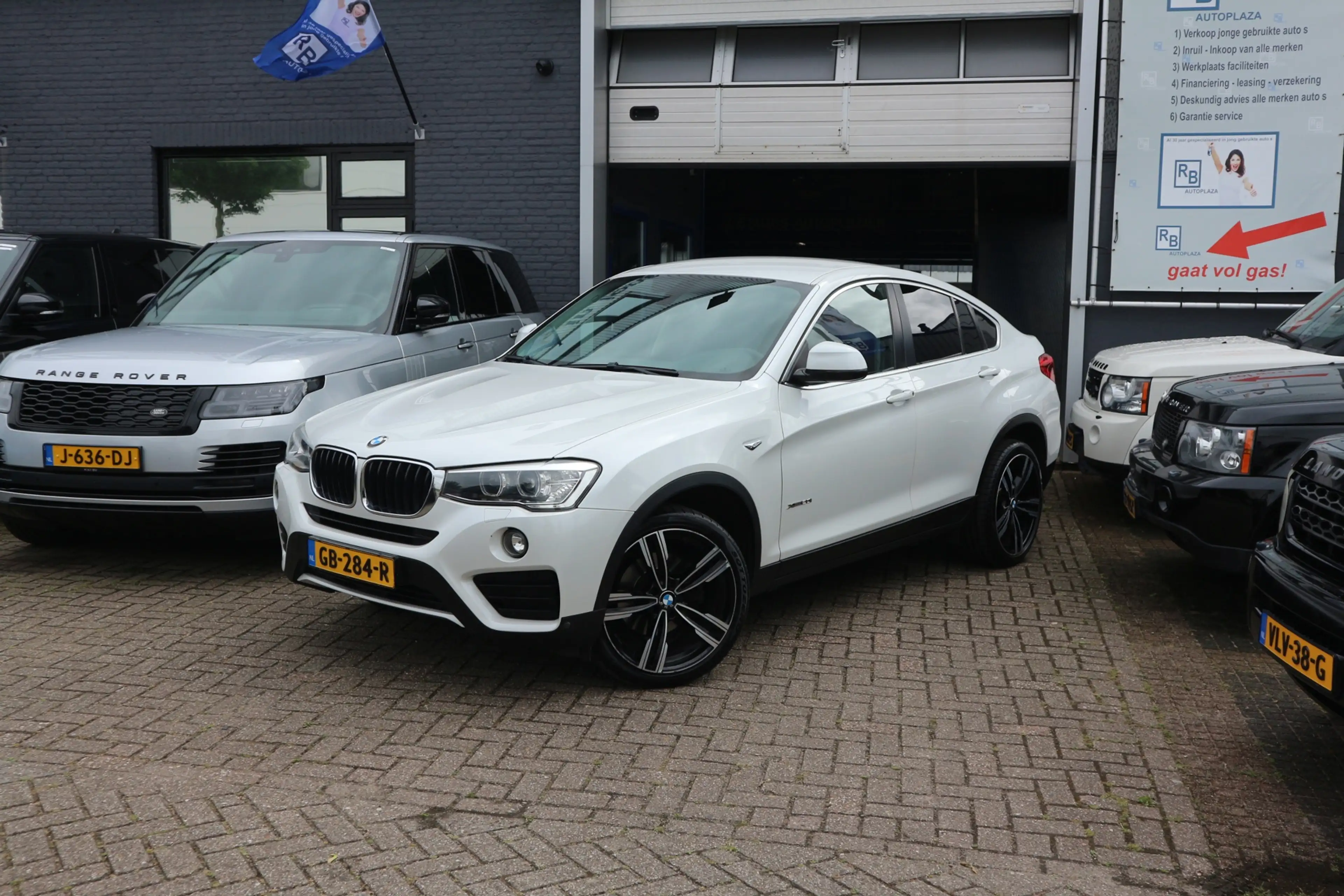 BMW X4 XDrive20i Executive KEURIG ONDERHOUDEN/ 12 MAANDEN — photo 7