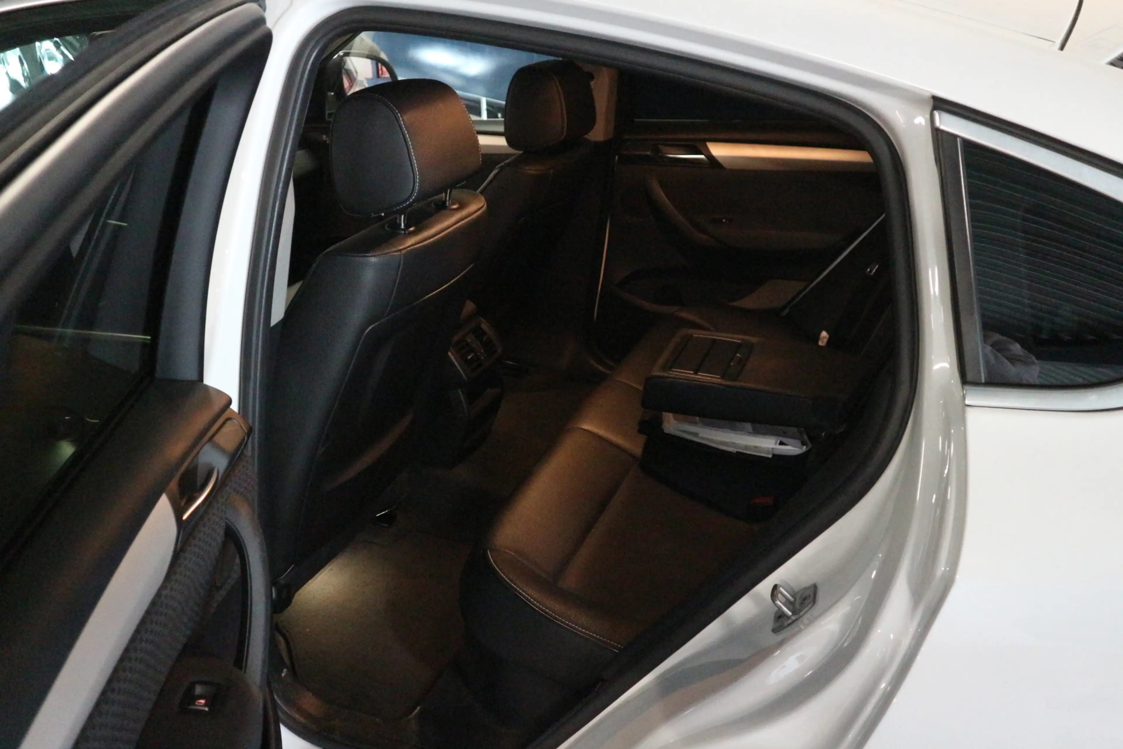 BMW X4 XDrive20i Executive KEURIG ONDERHOUDEN/ 12 MAANDEN — photo 13