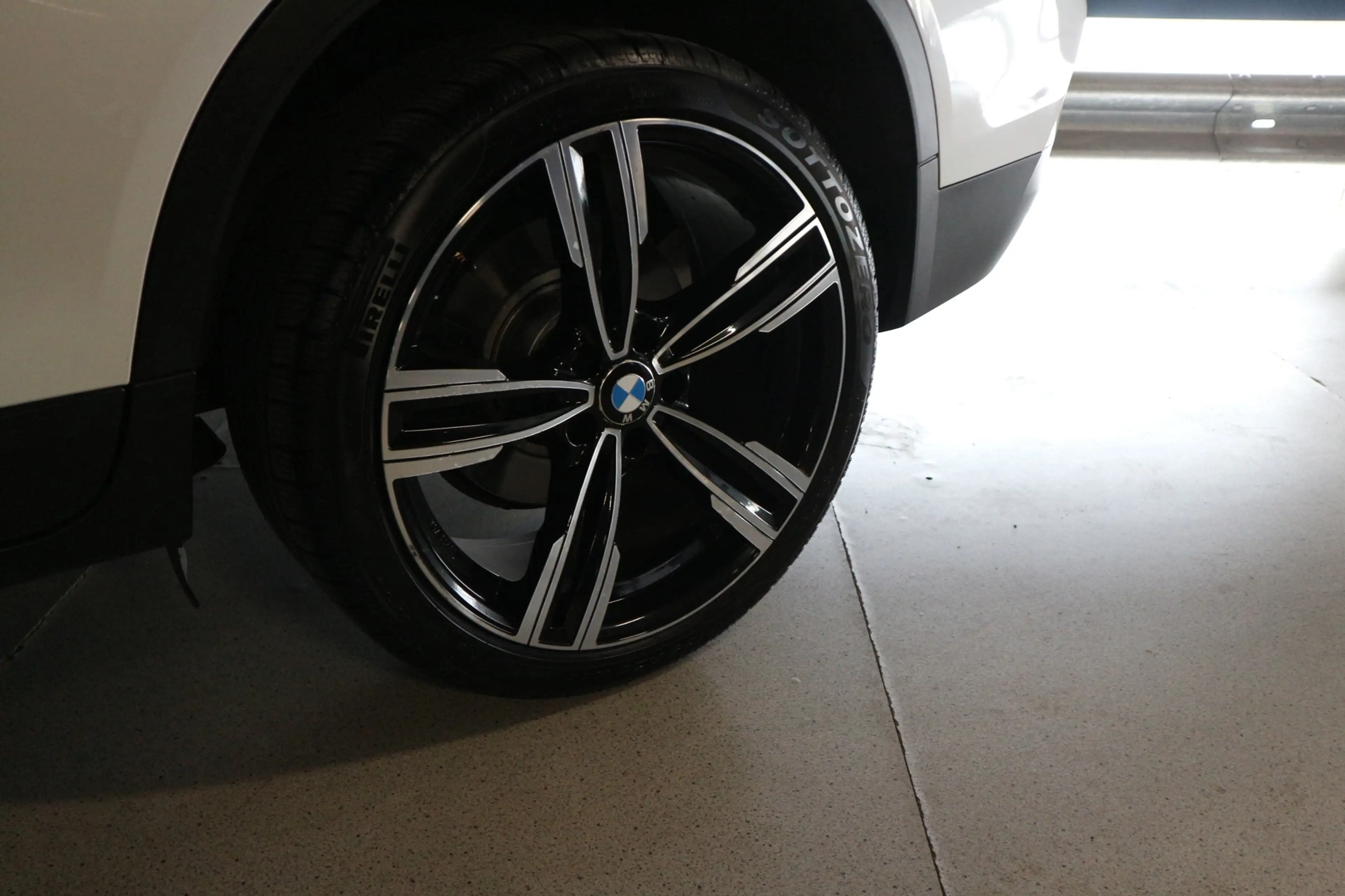 BMW X4 XDrive20i Executive KEURIG ONDERHOUDEN/ 12 MAANDEN — photo 10