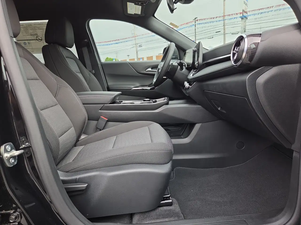 Chevrolet Equinox снимка Chevrolet Equinox