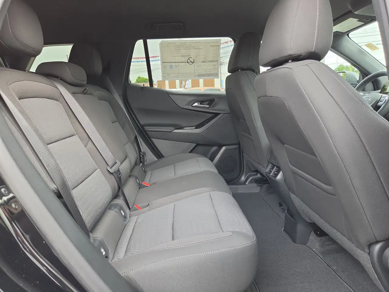 Chevrolet Equinox снимка Chevrolet Equinox