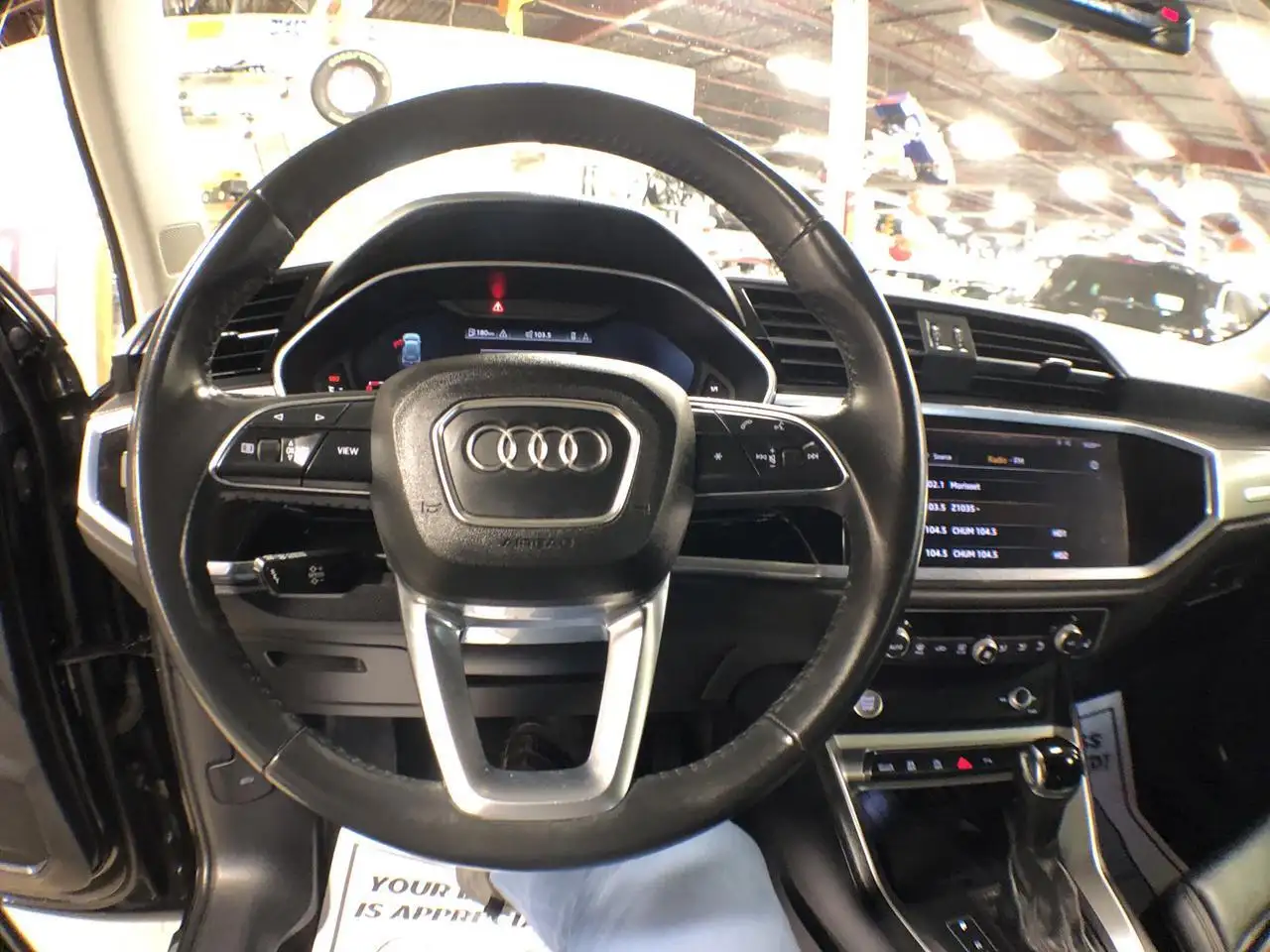 Audi Q3 fotografie Audi Q3
