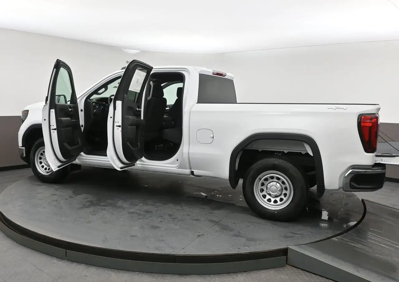GMC Sierra 1500 снимка GMC Sierra 1500