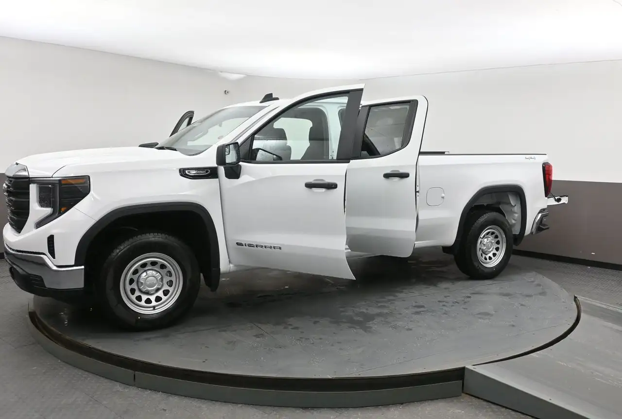 GMC Sierra 1500 снимка GMC Sierra 1500