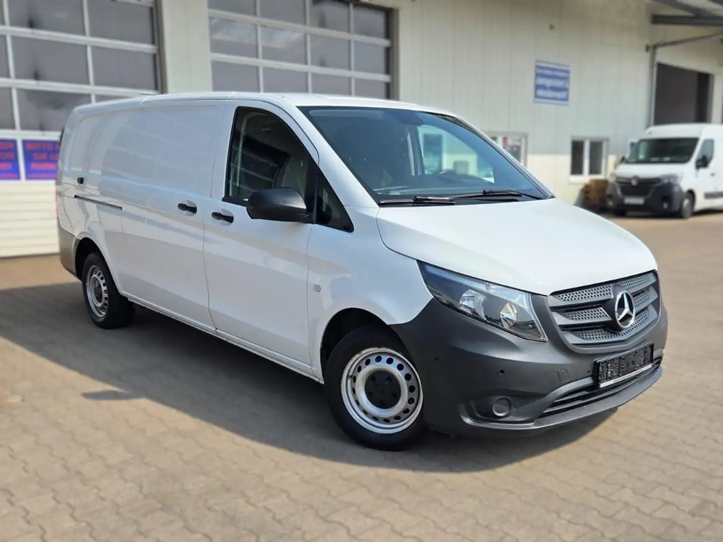 Mercedes-Benz Vito Vito Kasten 116CDI EXTRALANG /NAV/KLIMA/SHZ/CAM Weiß - 2