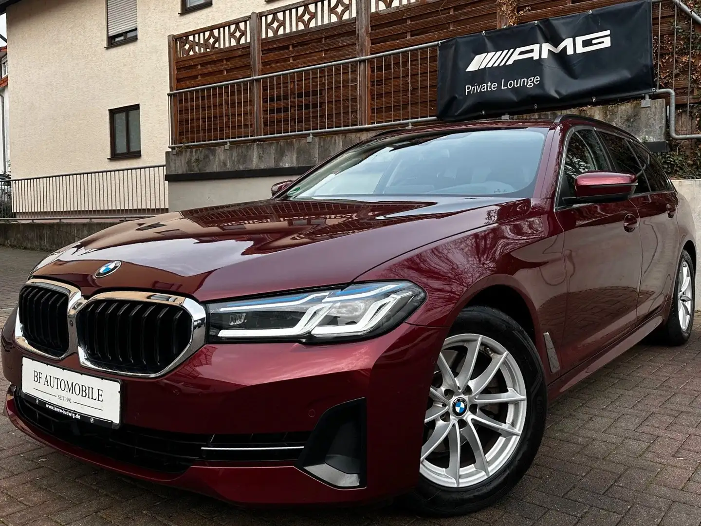 BMW 520 d Laser*Sitzkl*Massage*StandHz.*360°*ACC Rot - 1