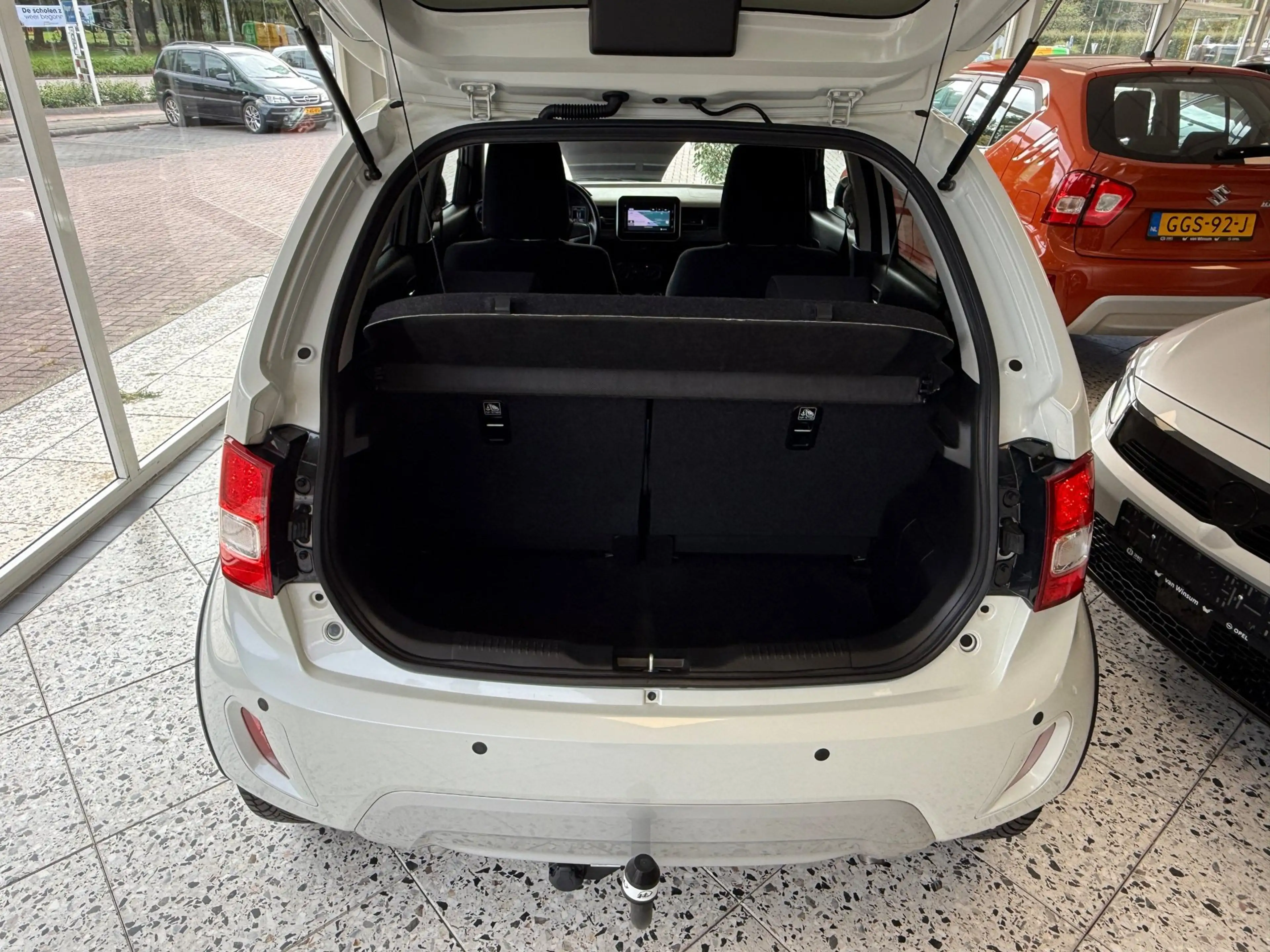 Suzuki Ignis 1.2 Smart Hybrid Style | AUTOMAAT | Navigatie | Ca — photo 30