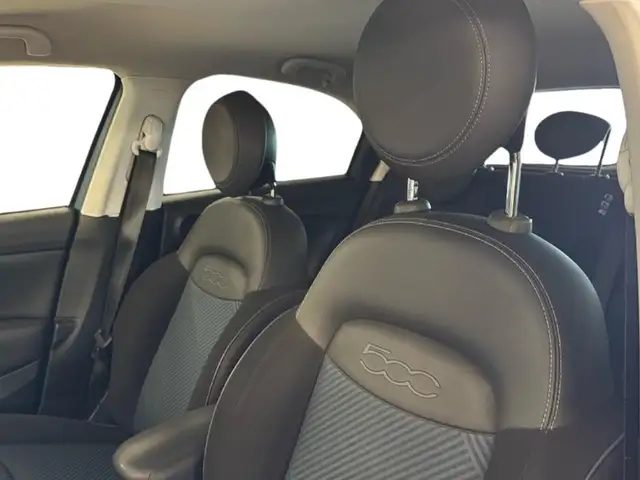 Fiat 500X view 12