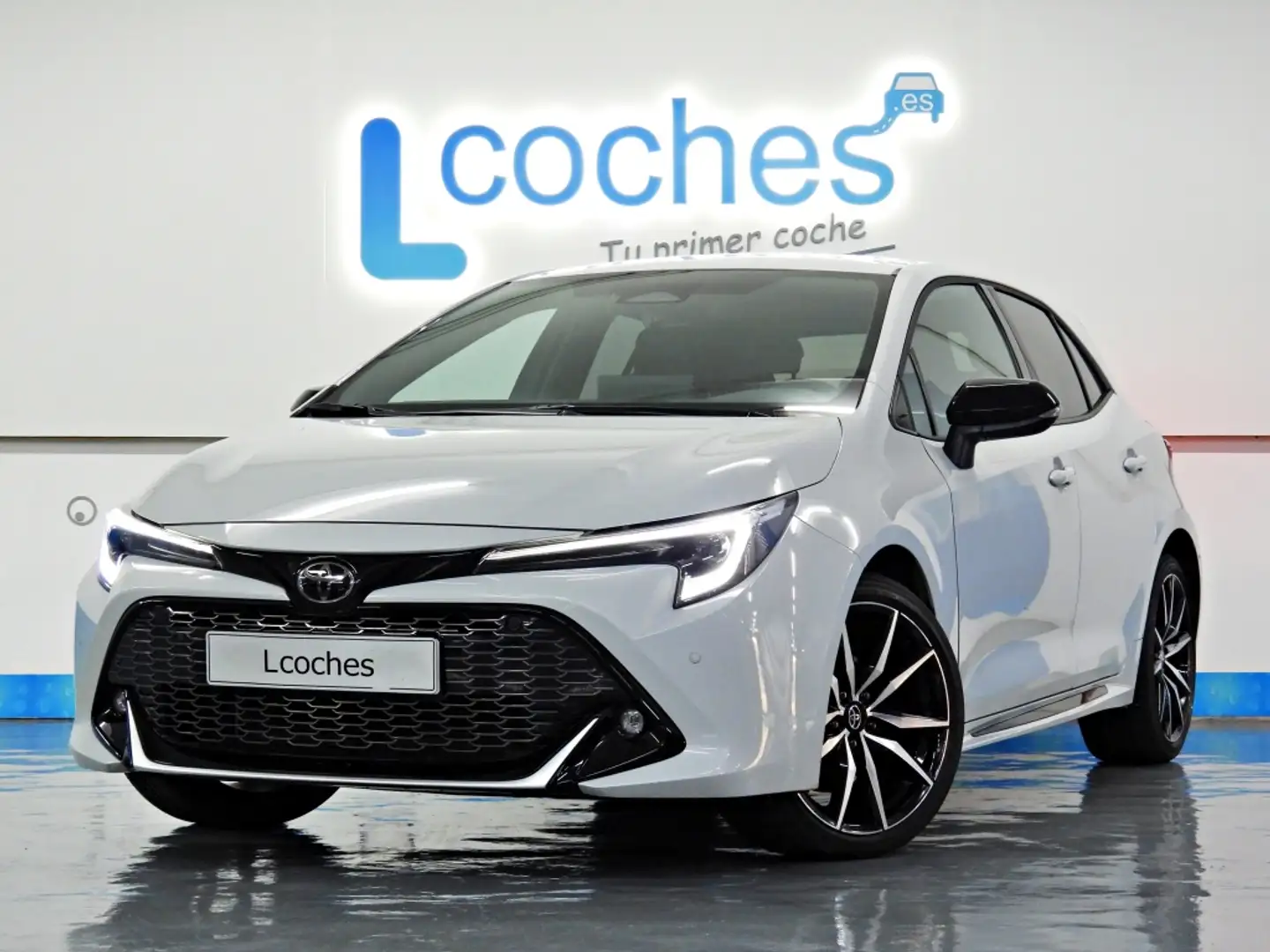 Toyota Corolla 140H GR Sport - 2