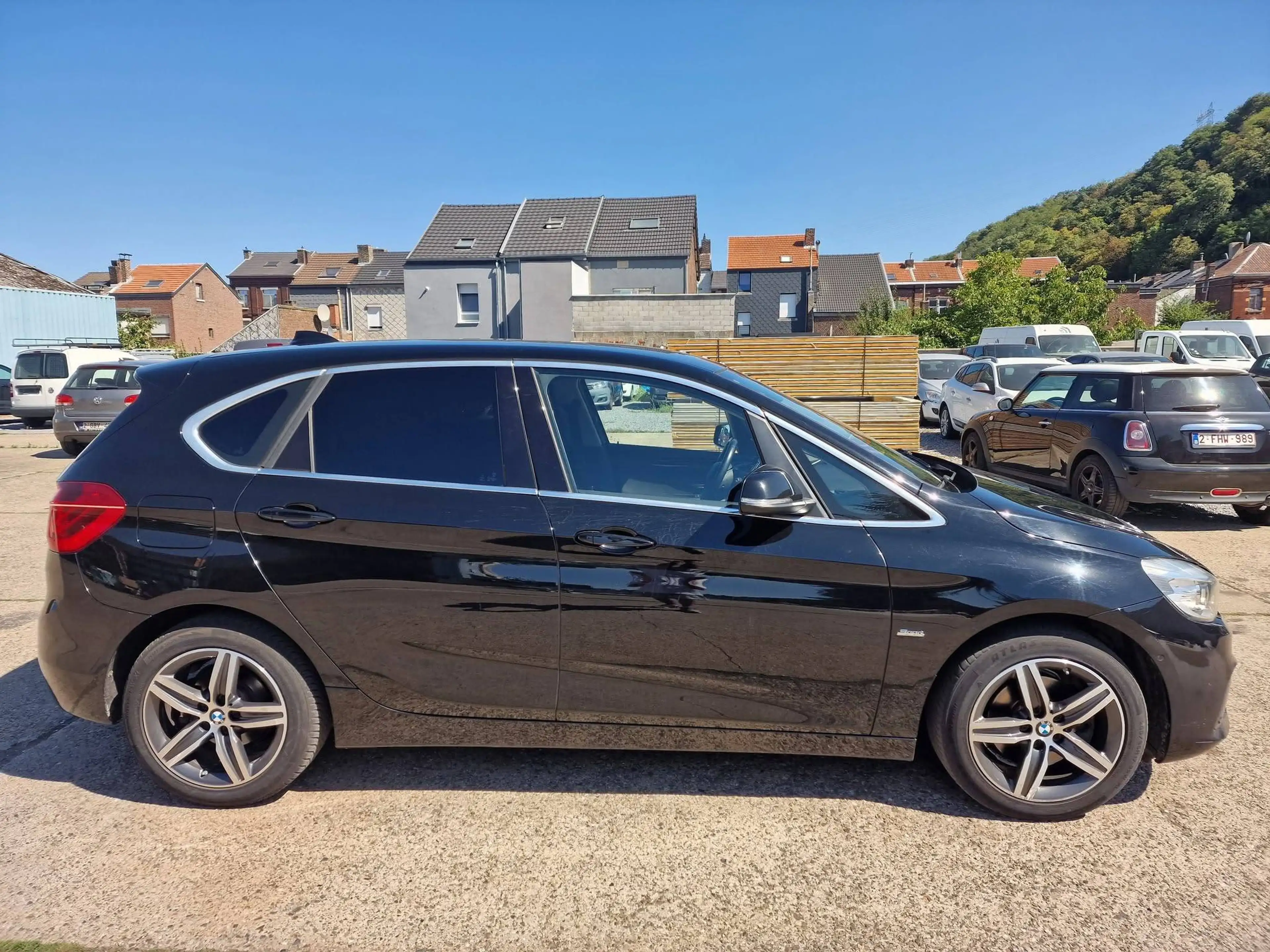 BMW 220 d Serie 2 Sport line Active tourer — photo 4