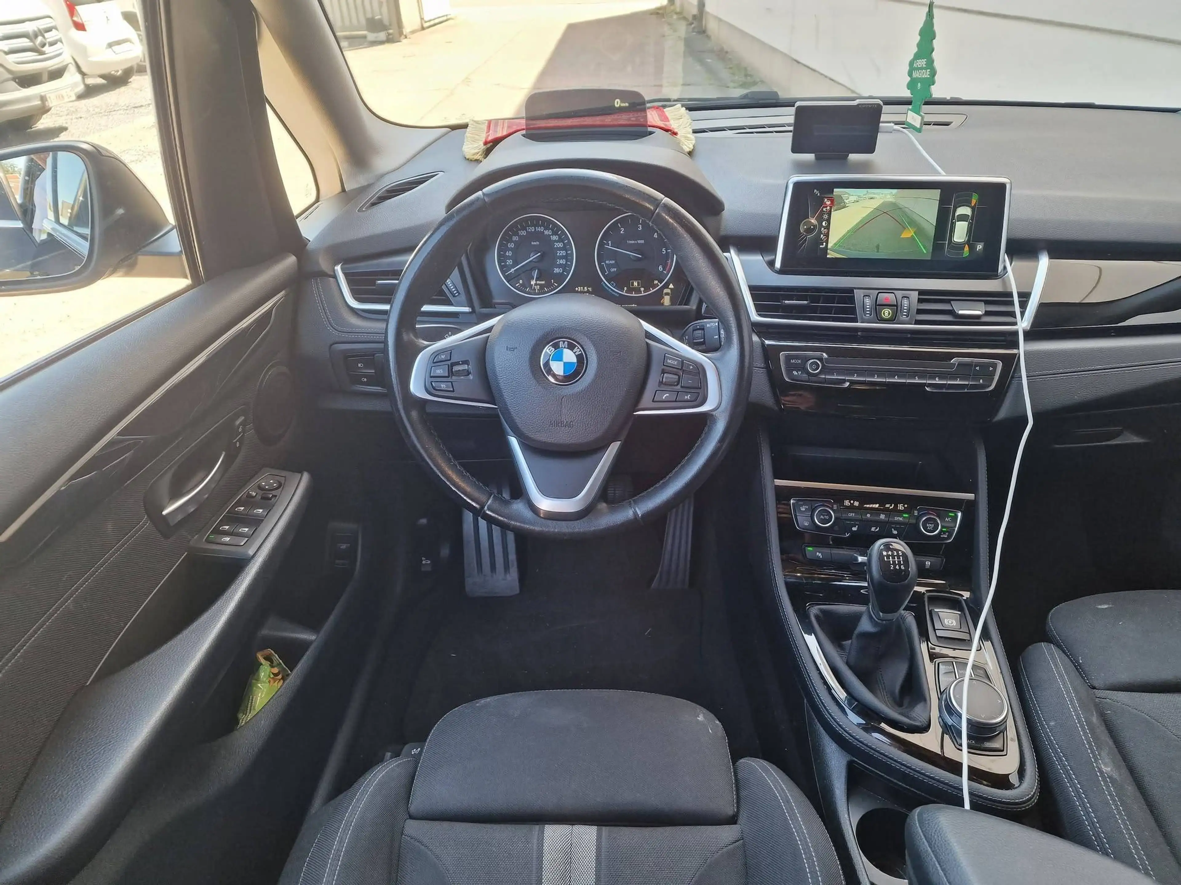 BMW 220 d Serie 2 Sport line Active tourer — photo 15