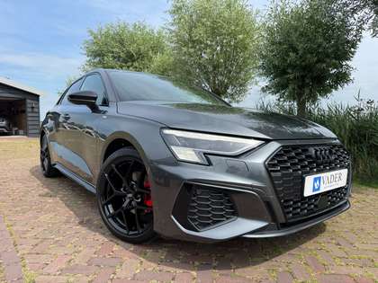 Audi A3 35 TFSI S Line HUD Matrix Leder ACC Virtual Camer