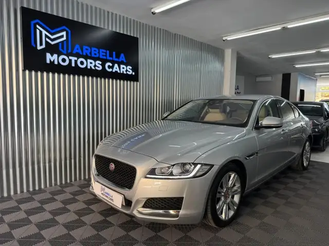 Jaguar XF 3.0TDV6 Prestige Aut.
