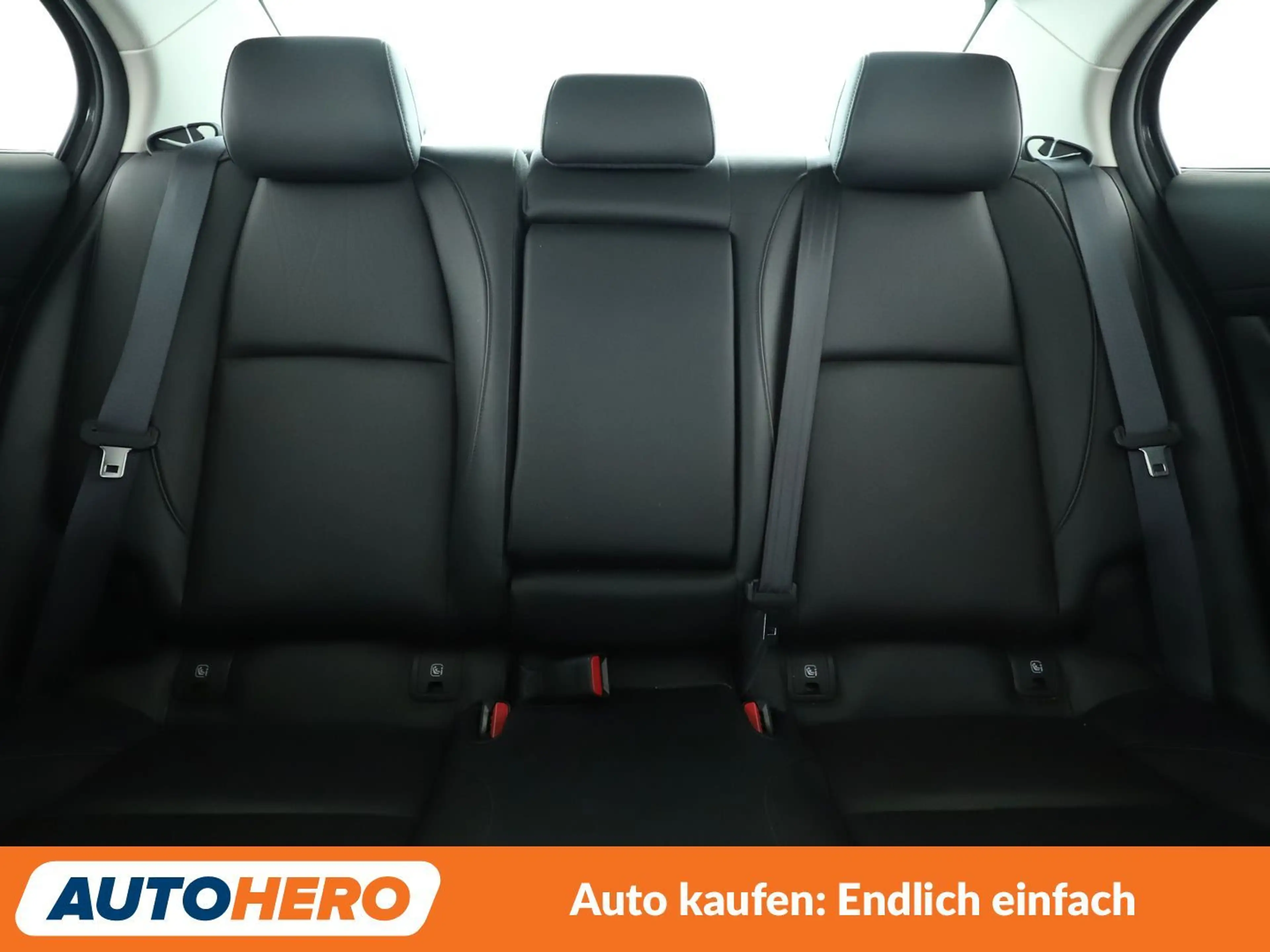 Mazda 3 2.0 Skyactiv-X Selection Aut.*NAVI*ACC*PDC*SHZ* — photo 15