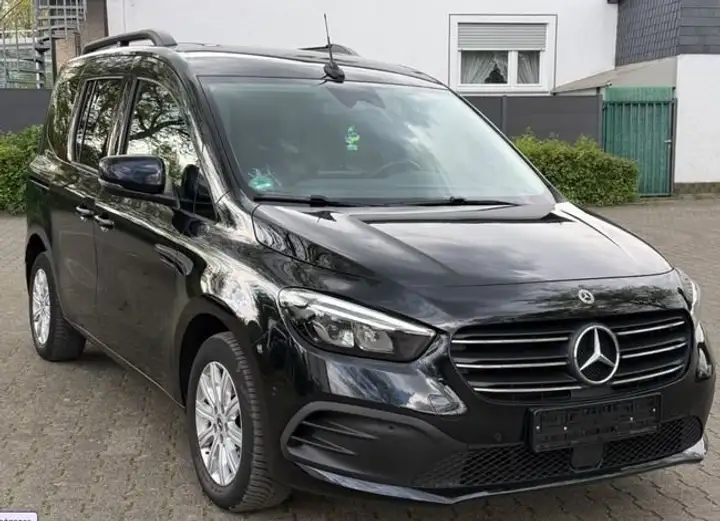 Mercedes-Benz Clase C 2023, foto 3