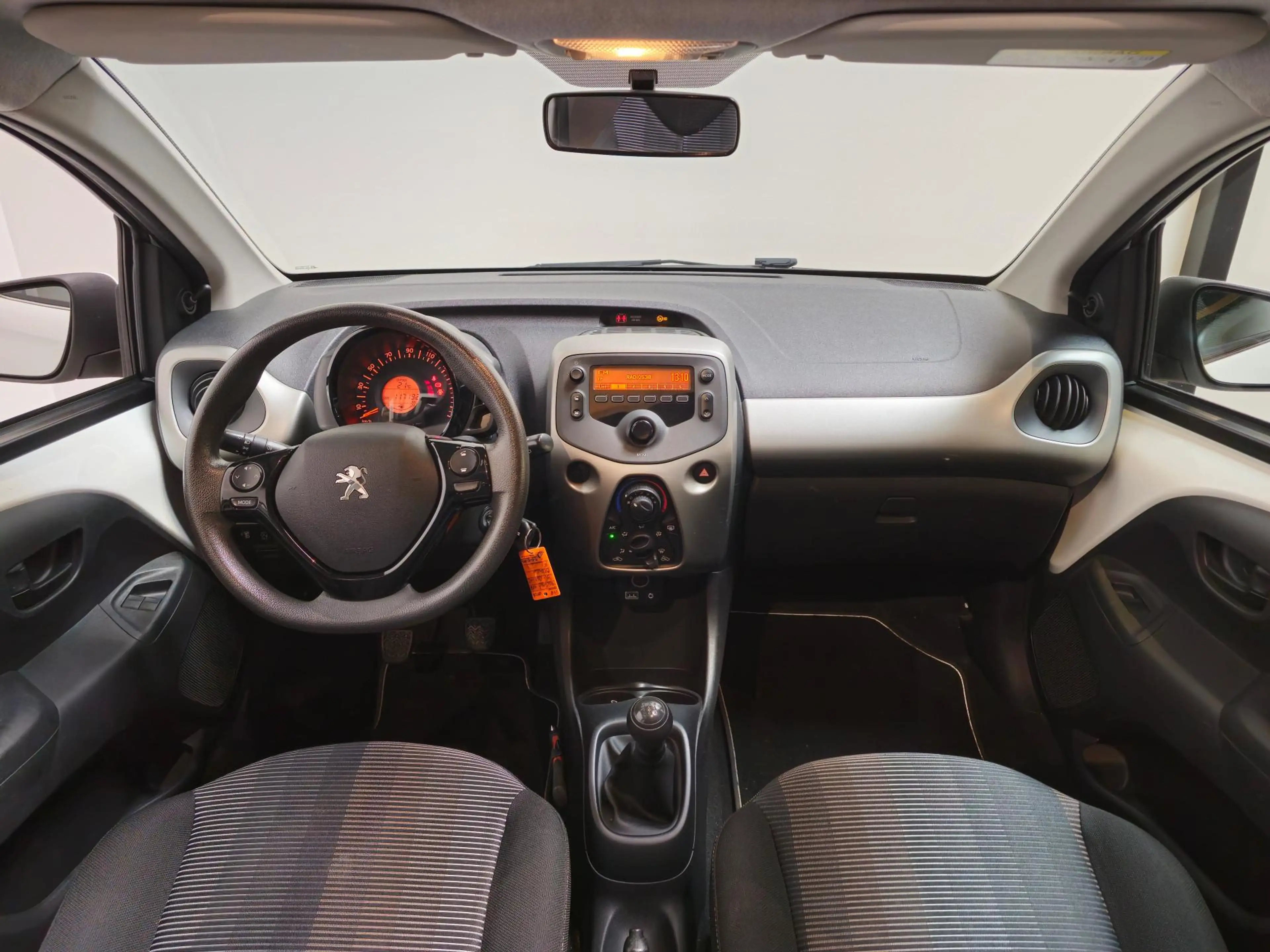 Peugeot 108 1.0 VTi Active Top Cabrio - Bluetooth - Elektrisch — photo 12