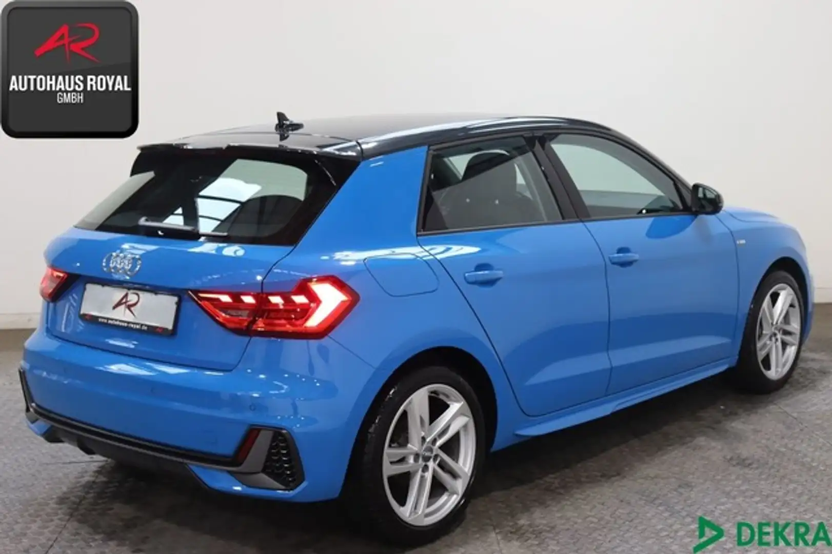 Audi A1 35 TFSI S LINE VIRTUAL,ACC,KEYLESS,NAVI,LED plava - 2