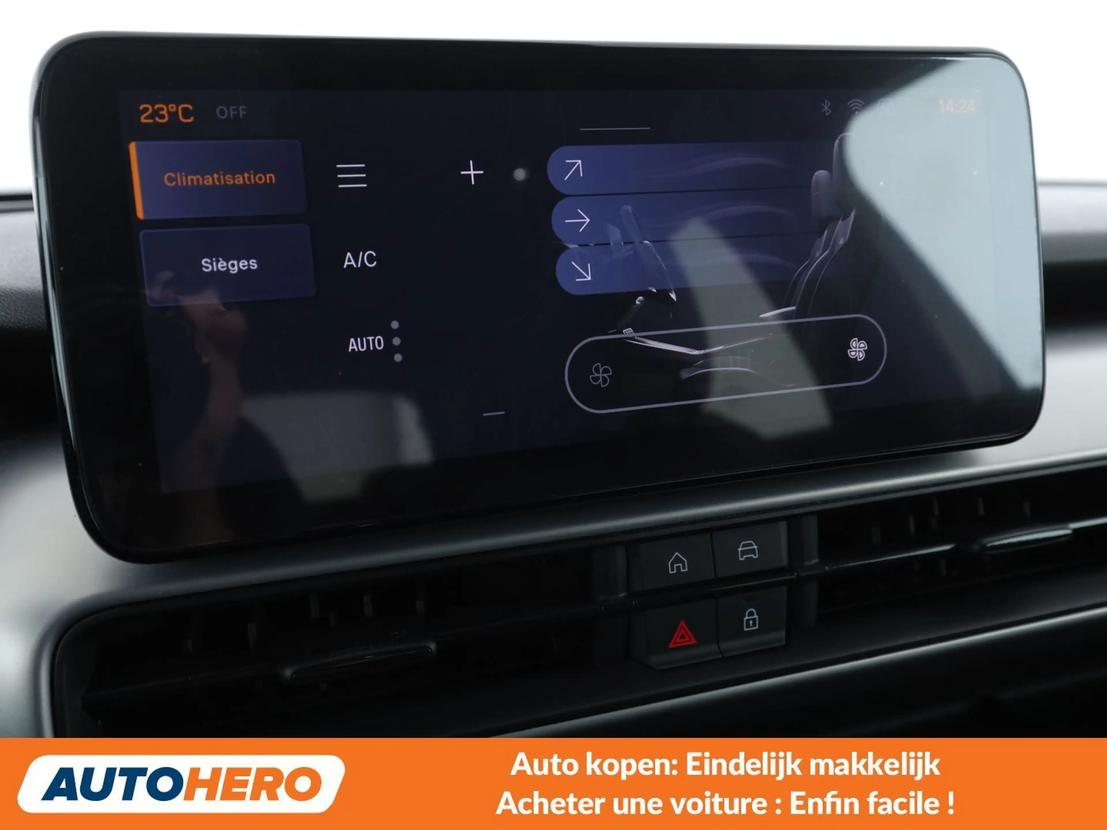 Jeep Avenger 1.2 T3 Mild-Hybrid Altitude — photo 10