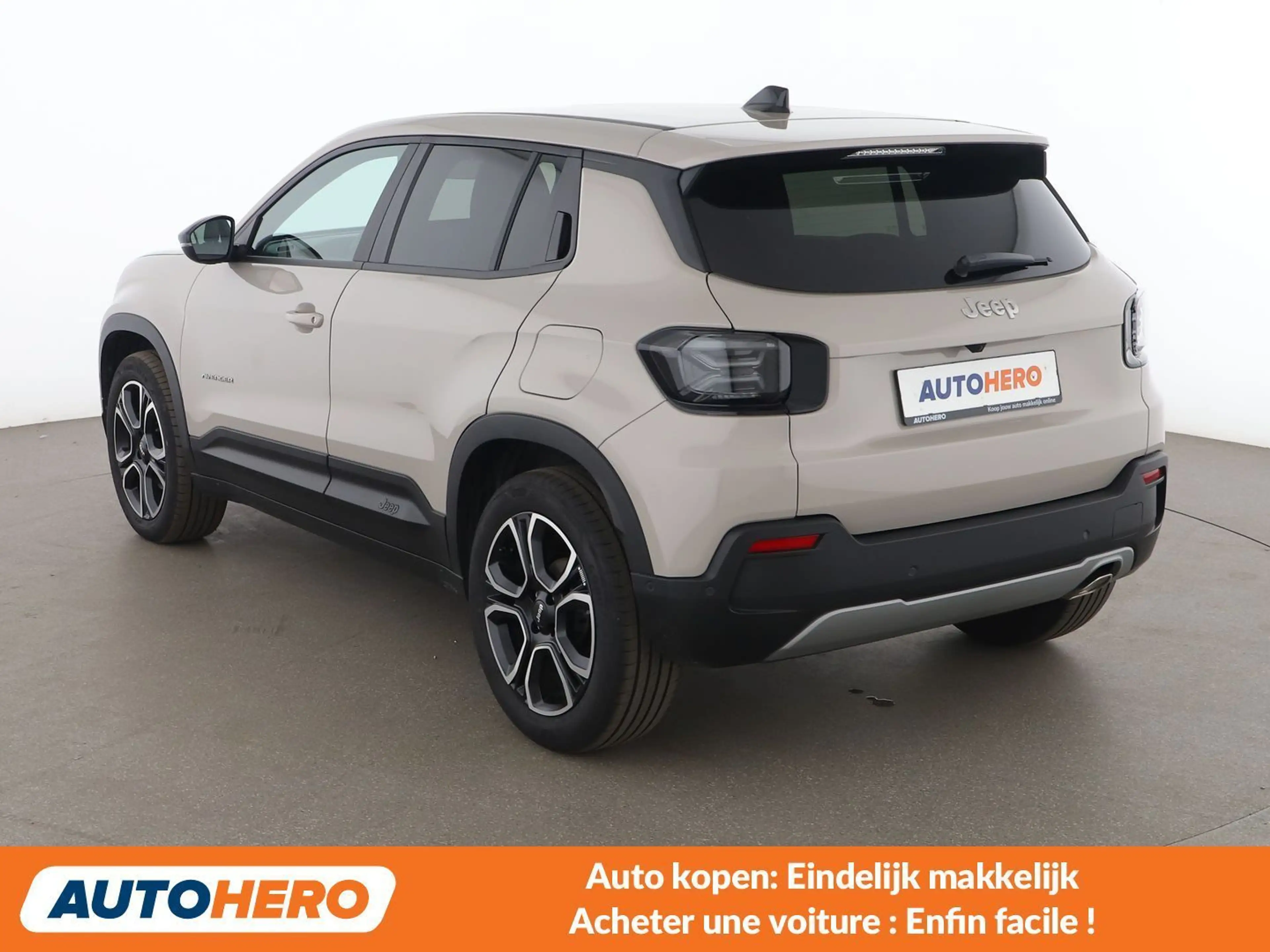 Jeep Avenger 1.2 T3 Mild-Hybrid Altitude — photo 4