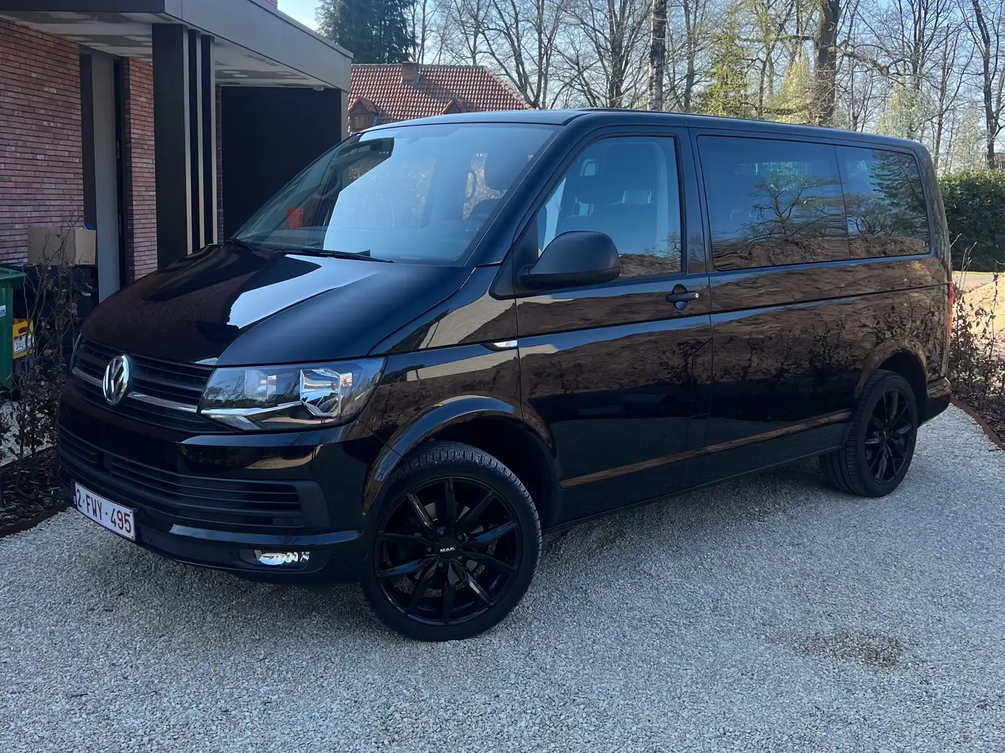 Volkswagen T6 Multivan Multivan Kurz 4MOTION Comfortline Noir - 1