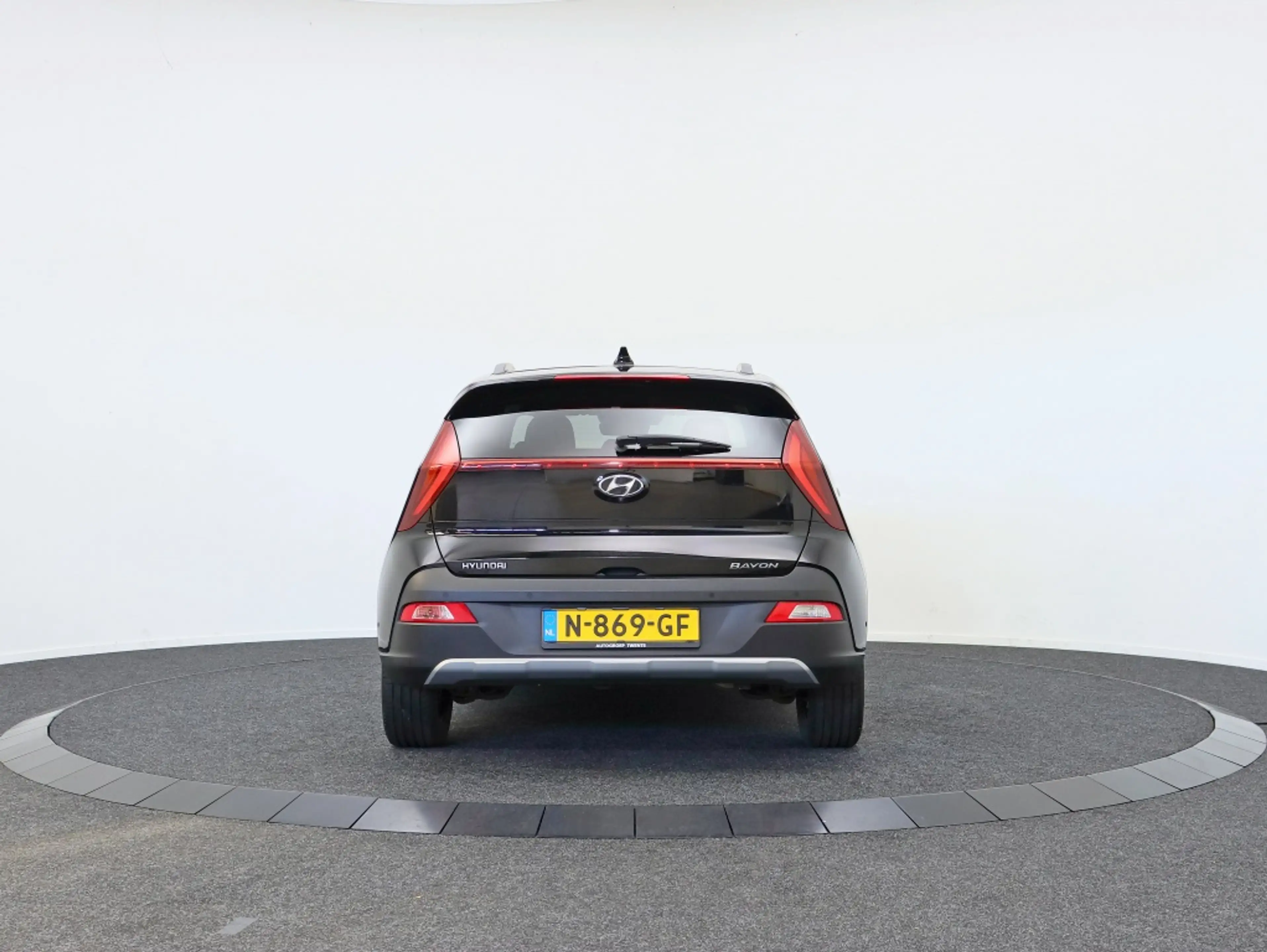 Hyundai BAYON 1.0 T-GDI Premium — photo 9