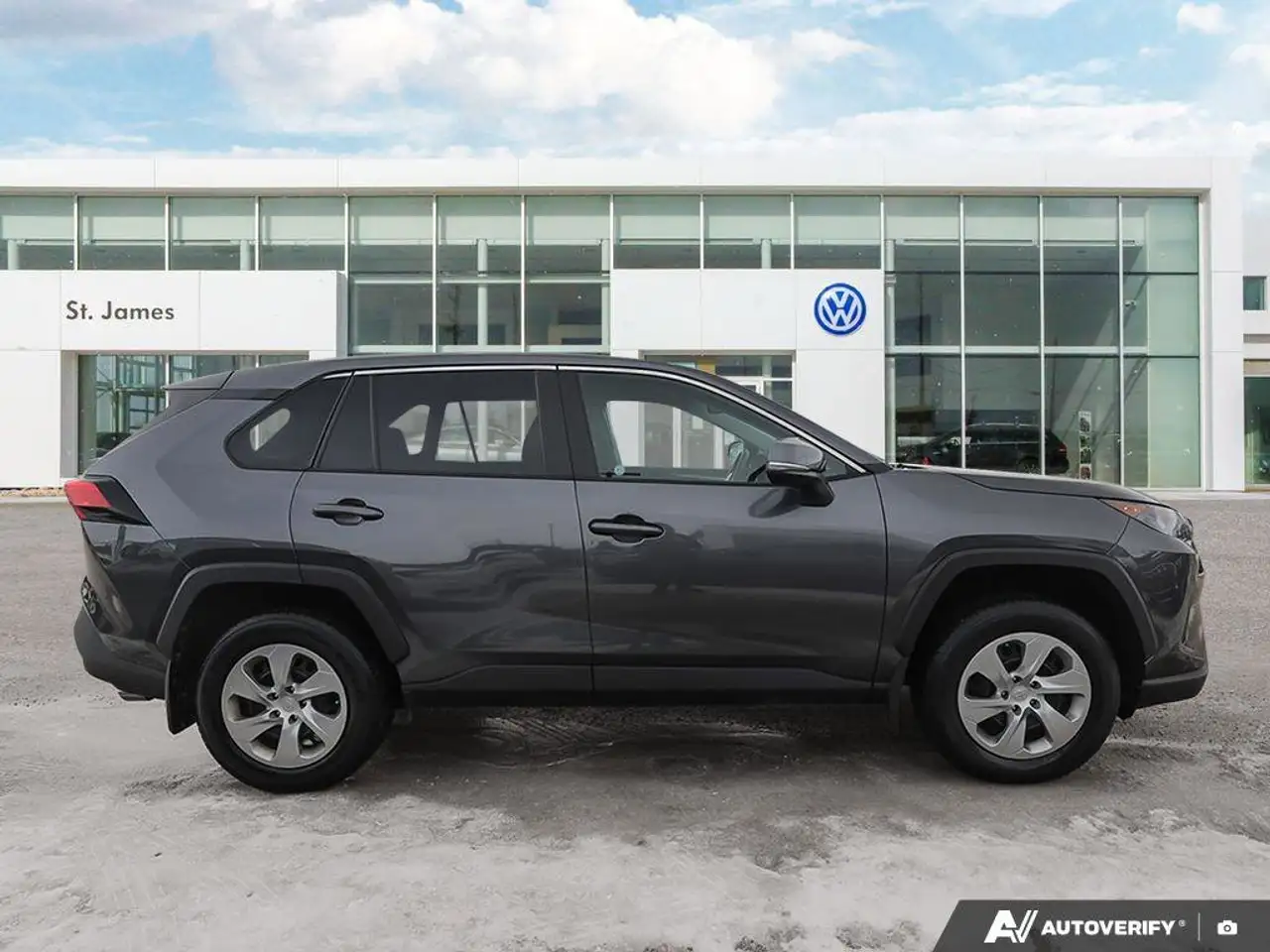 Toyota RAV 4 снимка Toyota RAV 4