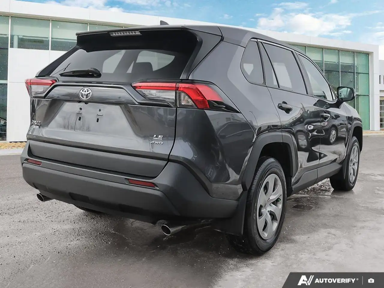Toyota RAV 4 снимка Toyota RAV 4