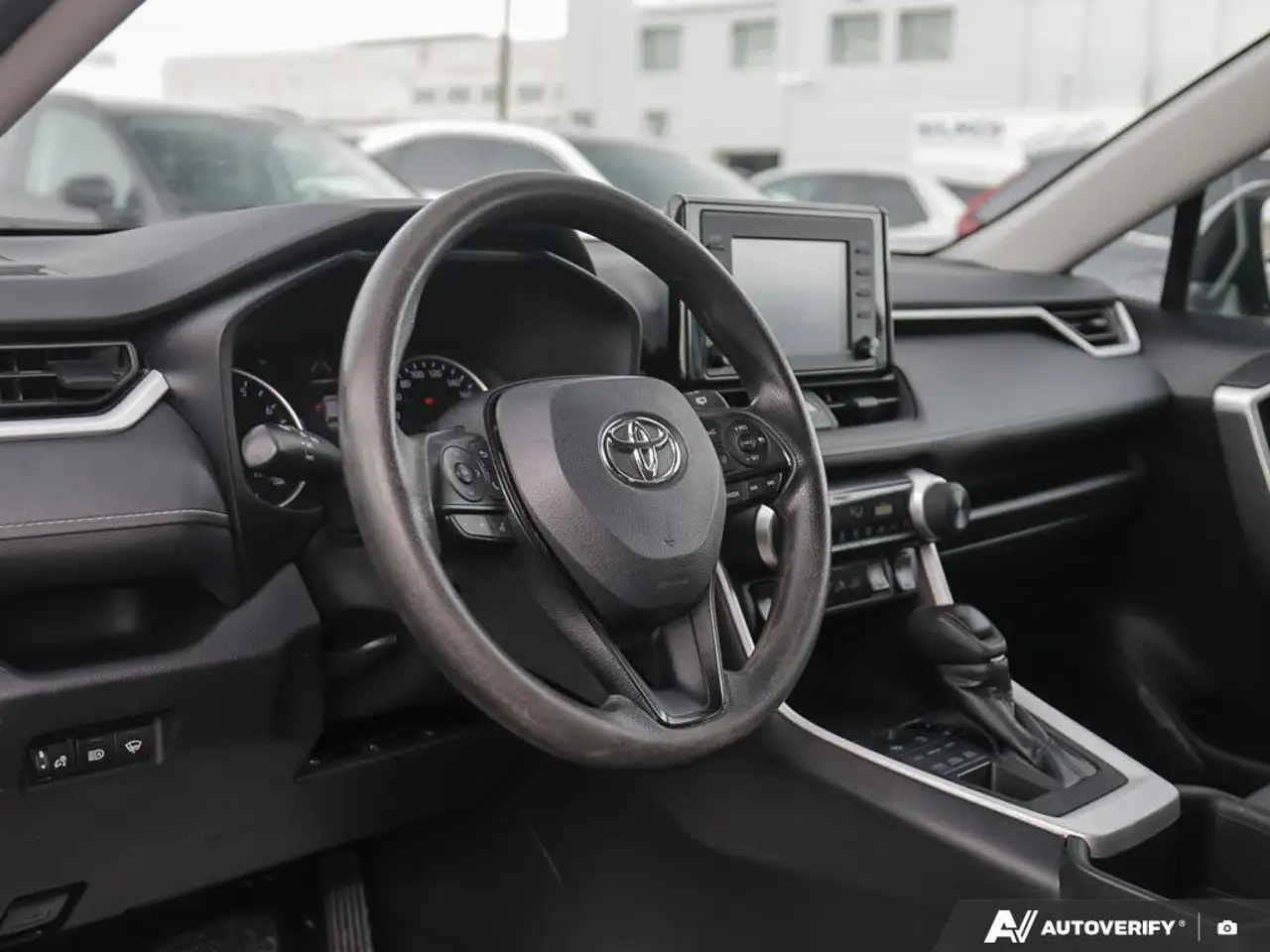 Toyota RAV 4 снимка Toyota RAV 4