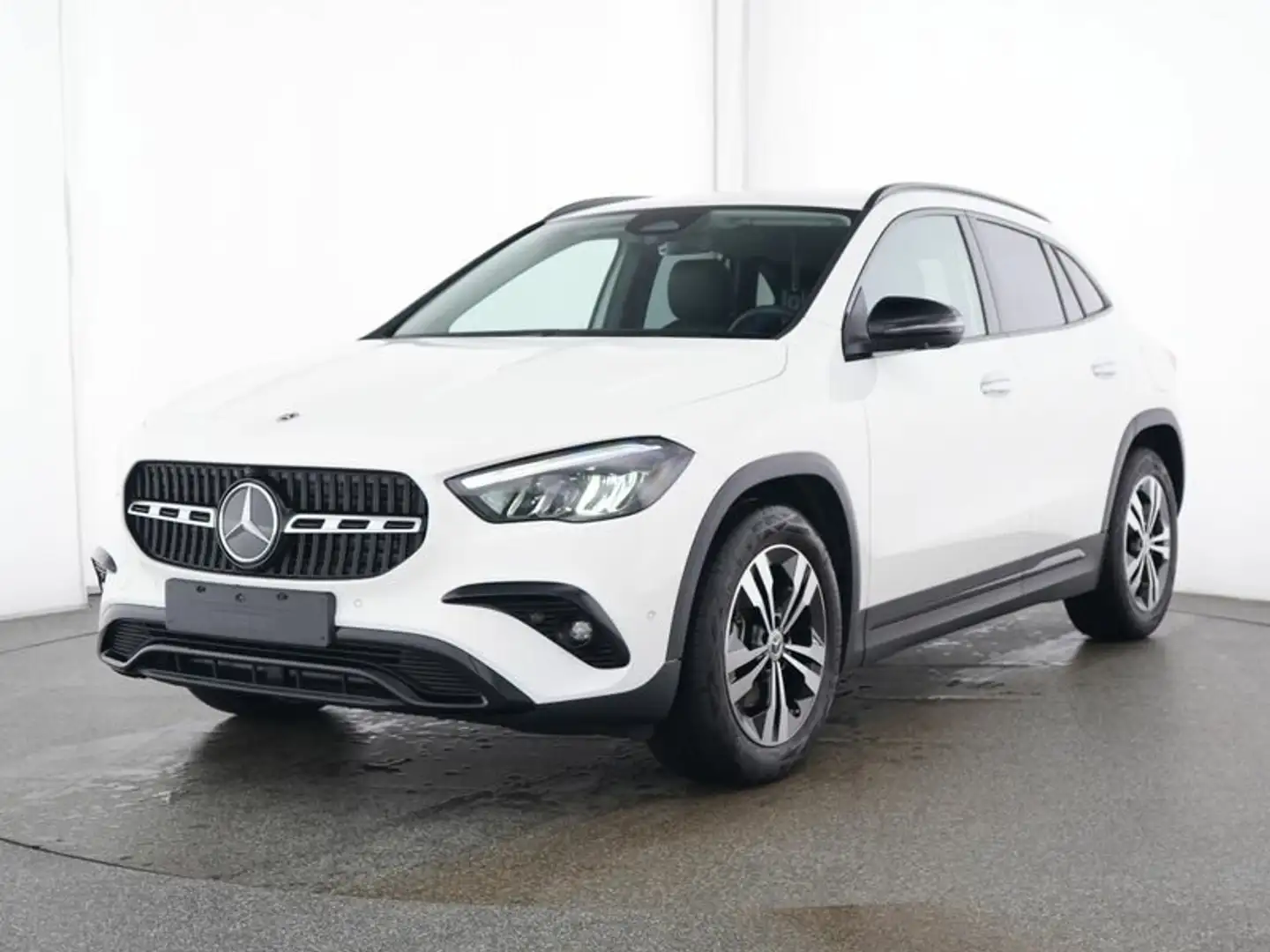 Mercedes-Benz GLA 180 GLA 180 d Edition DISTRONIC*360°*AMBIENTE*NIGHT* Blanc - 2