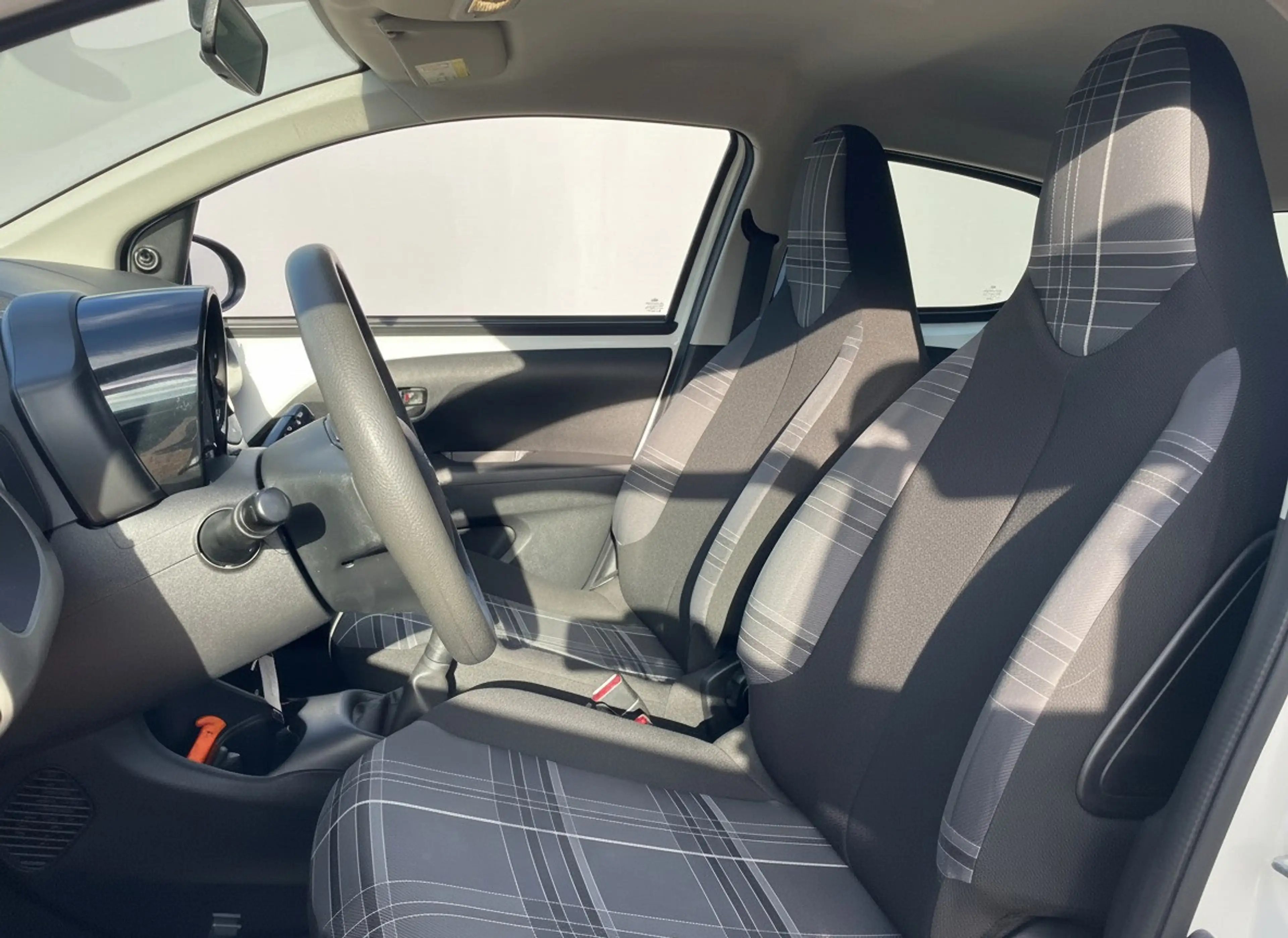 Peugeot 108 1.0 e-VTi Active, Airco, bluetooth audio — photo 6