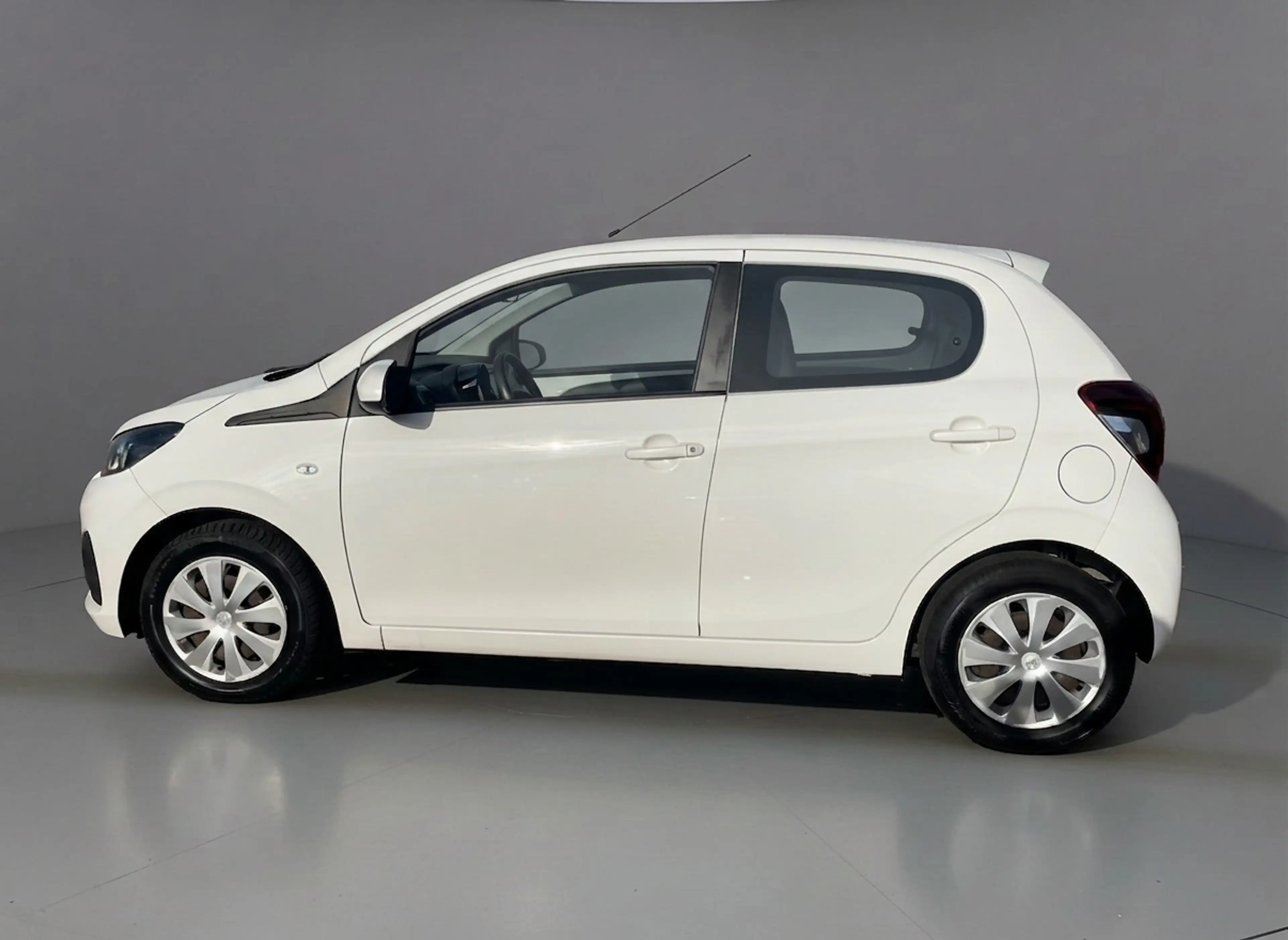 Peugeot 108 1.0 e-VTi Active, Airco, bluetooth audio — photo 5