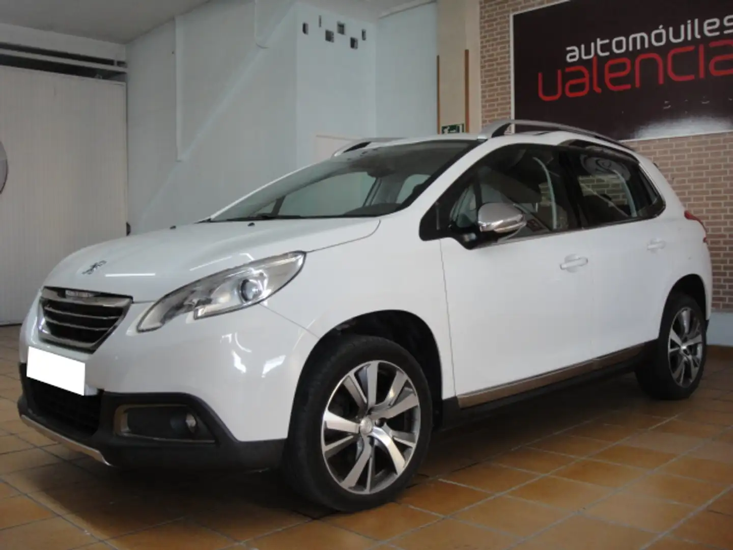Peugeot 2008 1.6 BlueHDI S&S Allure 120 Blanco - 1