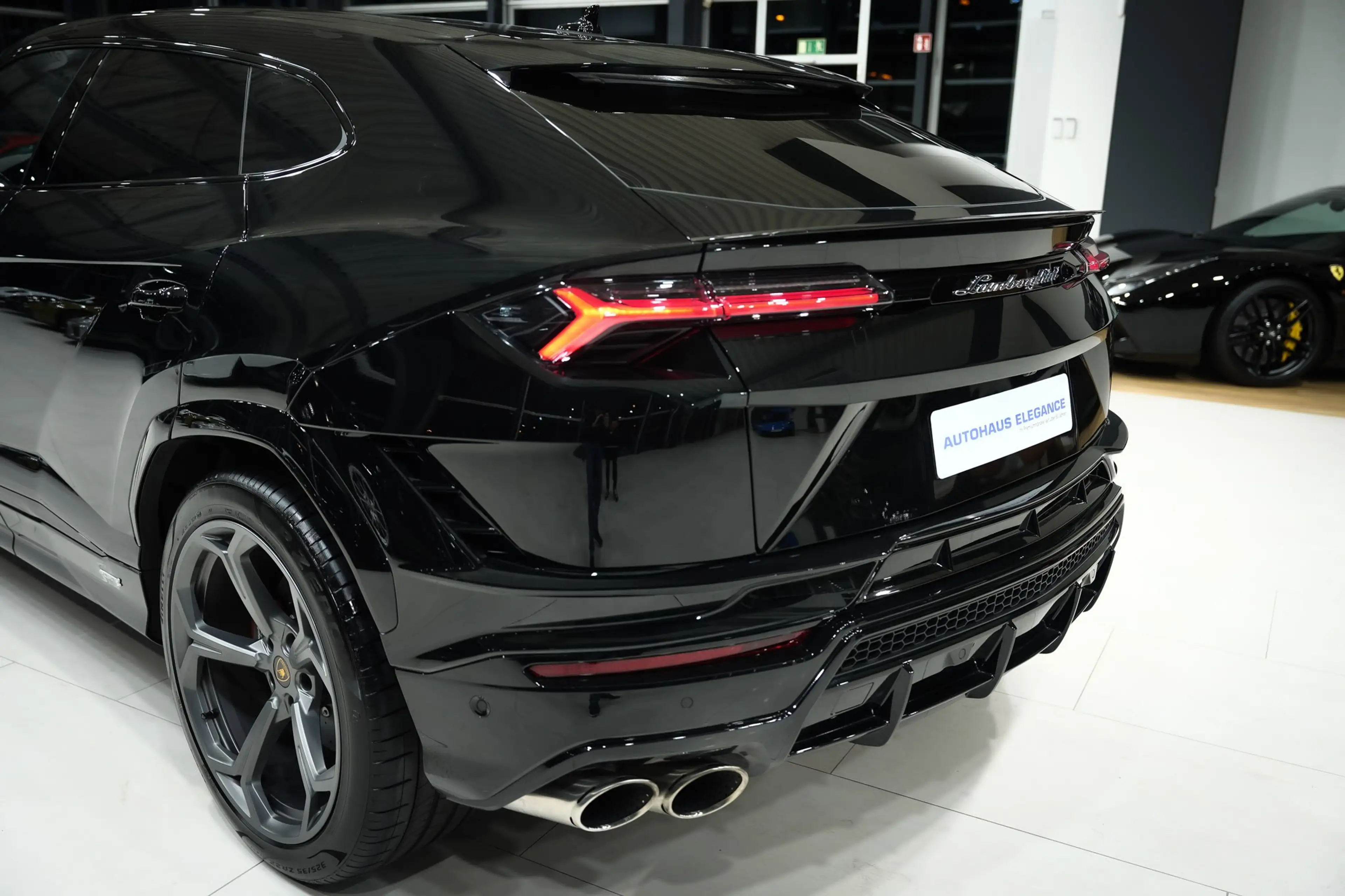 Lamborghini Urus *B&O-3D*HEAD-UP*CARBON-KERAMIK*TECHNICA-LED — photo 11