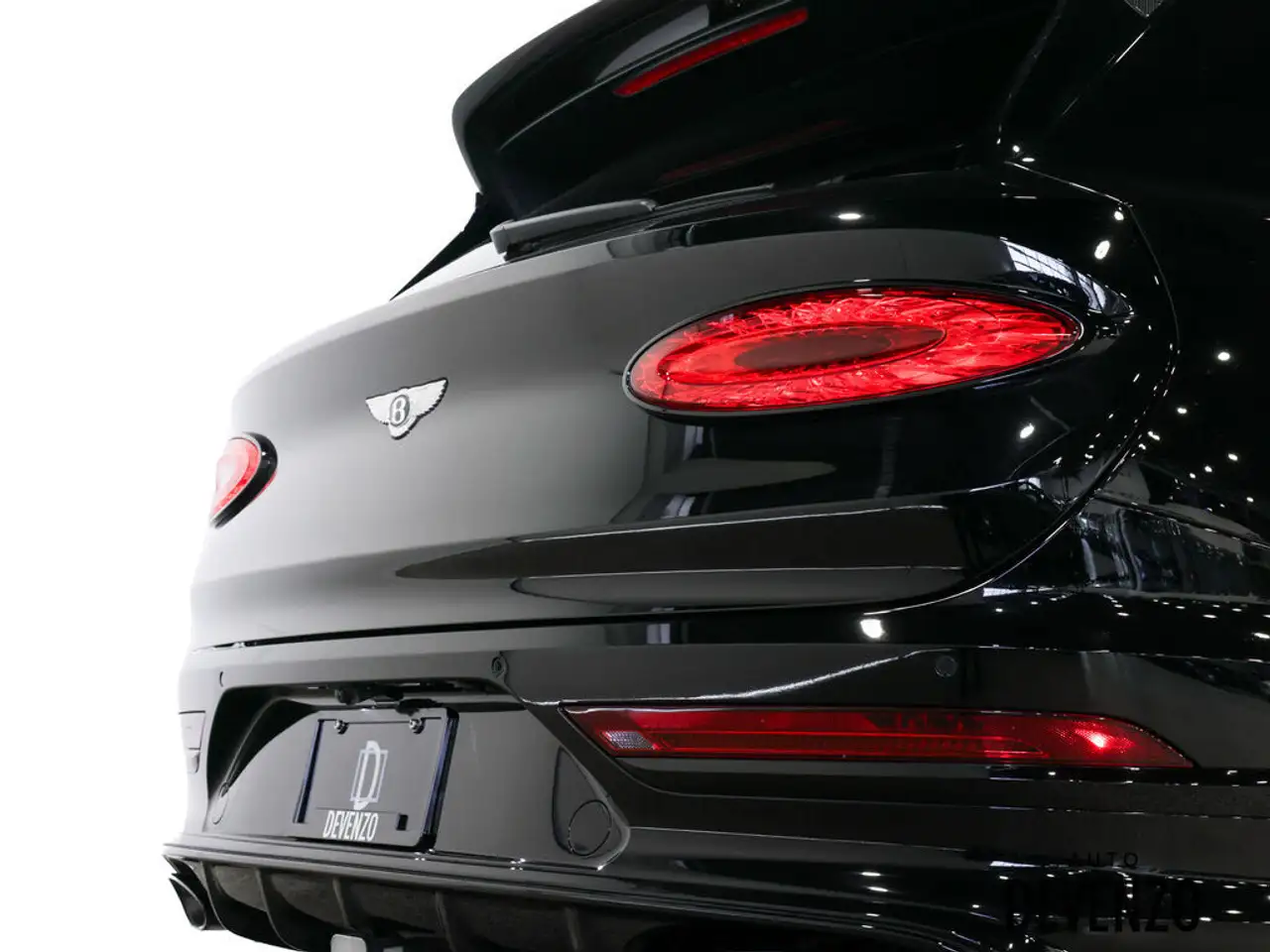 Bentley Bentayga снимка Bentley Bentayga