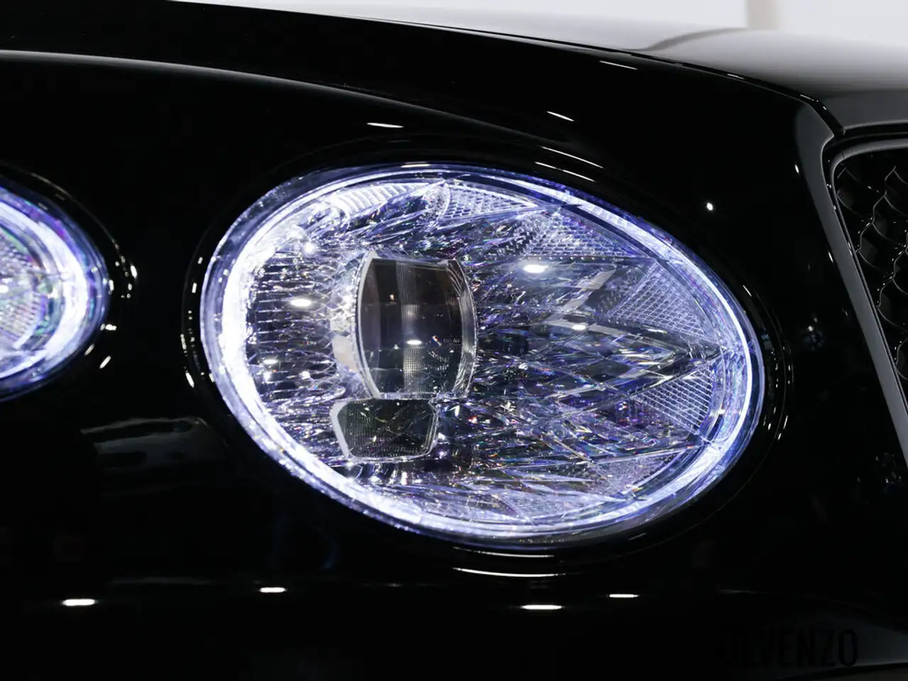 Bentley Bentayga снимка Bentley Bentayga