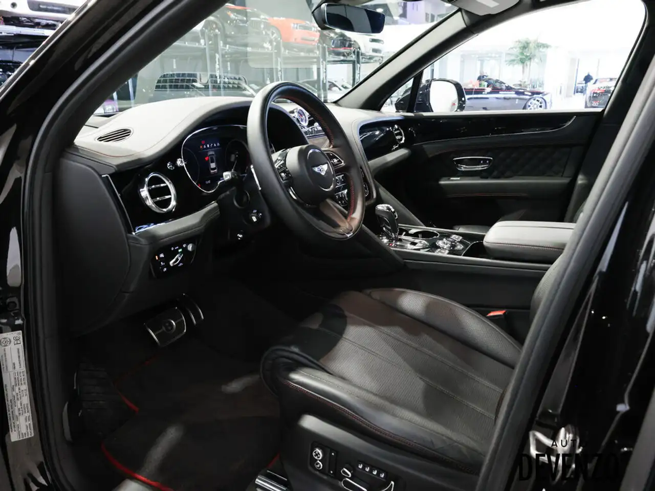 Bentley Bentayga снимка Bentley Bentayga