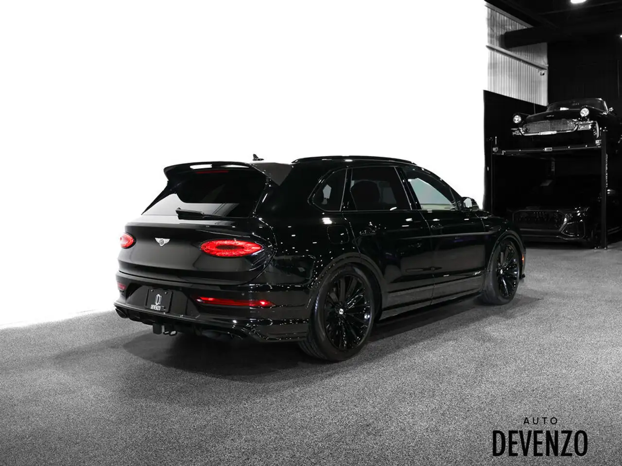 Bentley Bentayga снимка Bentley Bentayga