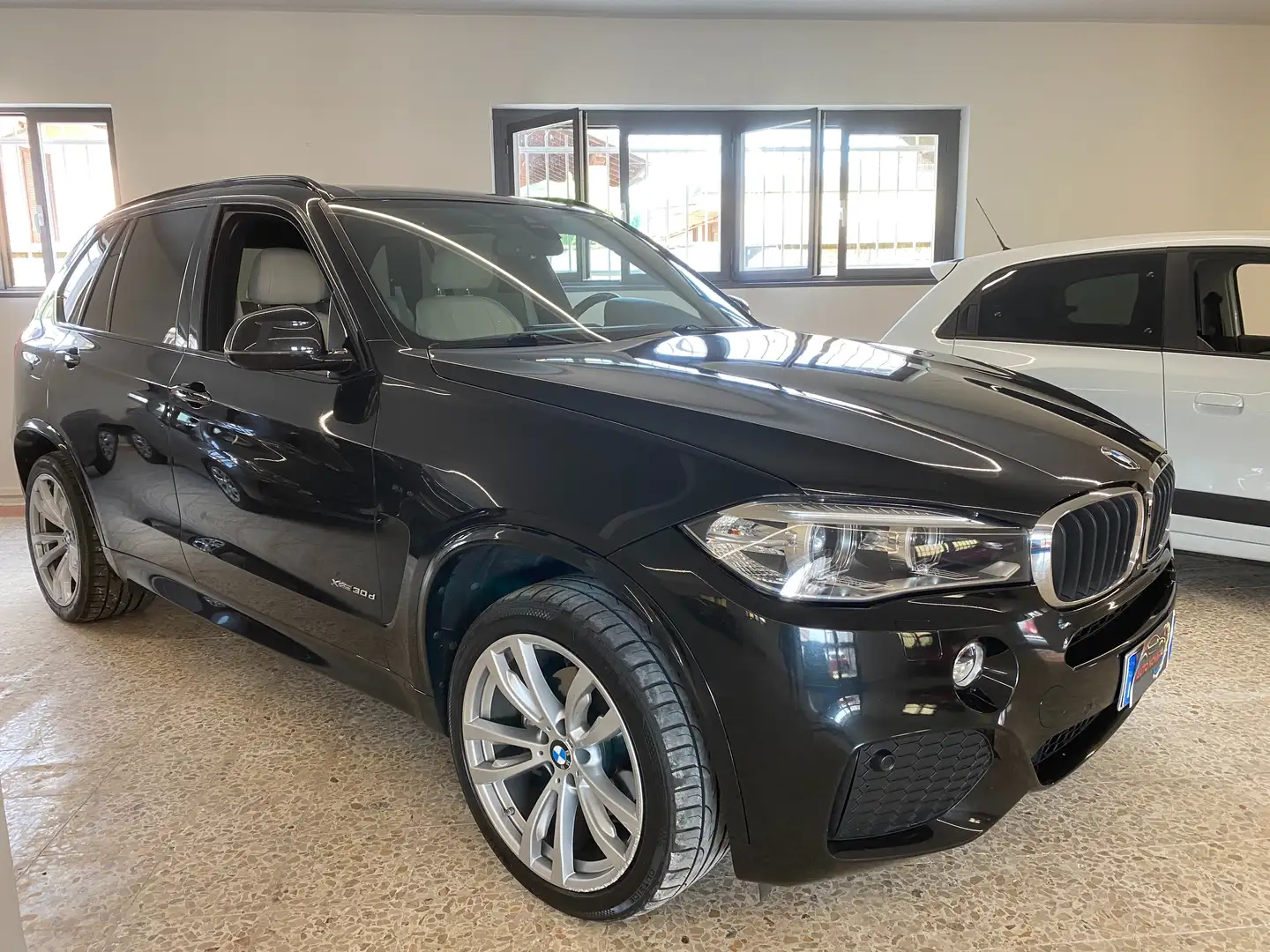 BMW X5 X5 xdrive30d Luxury 249cv auto Noir - 1