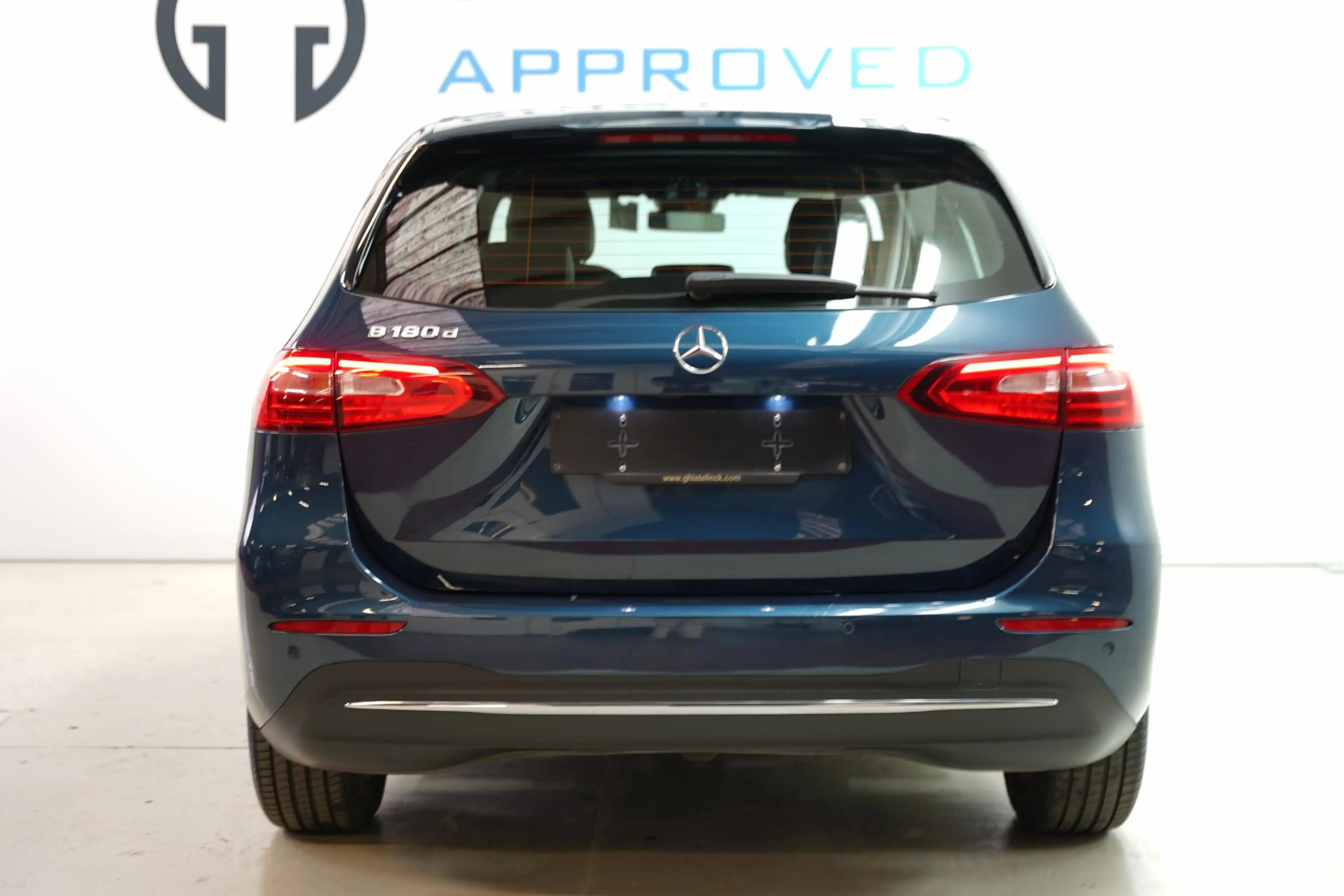 Mercedes-Benz B 180 B d DCT Business Solution — photo 7
