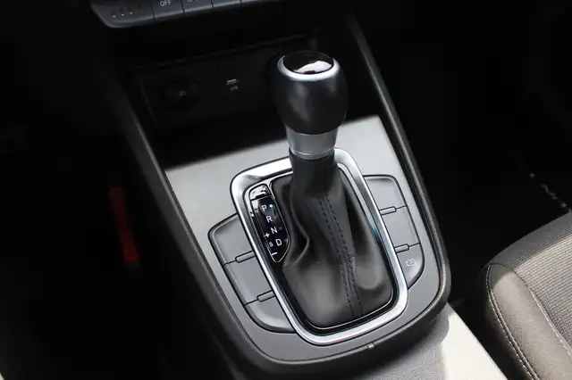 Hyundai Kona view 28
