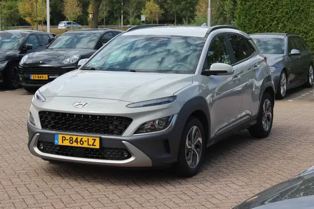 Hyundai Kona view 6