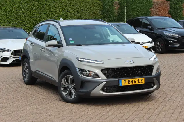 Hyundai Kona view 9