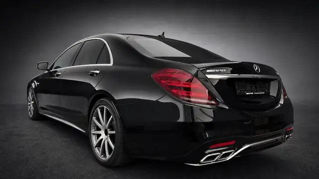 Mercedes-Benz S Class view 3