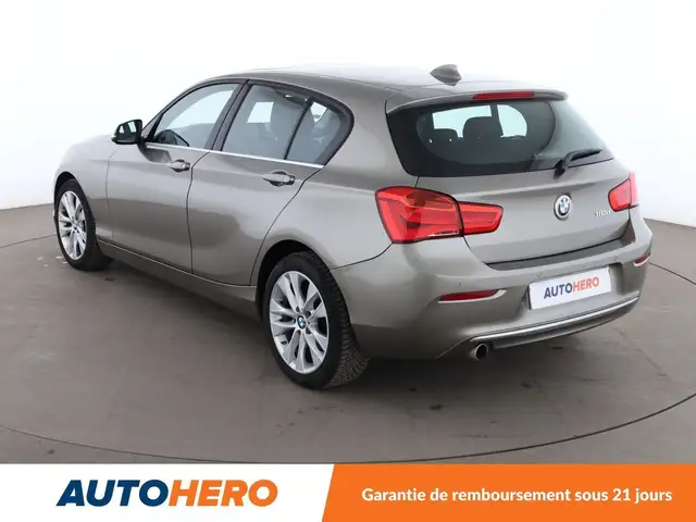 BMW 1 Series view 4
