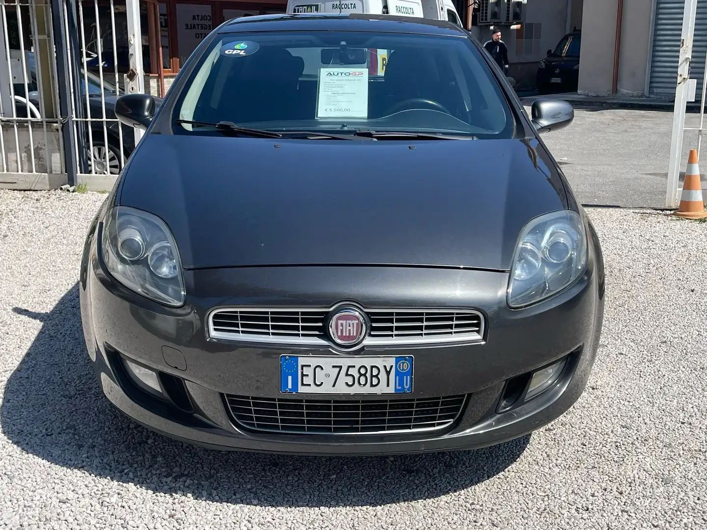 Fiat Bravo Bravo 1.4 16v Dynamic Gpl (2030), UNIPRO, NEOP. Gris - 1