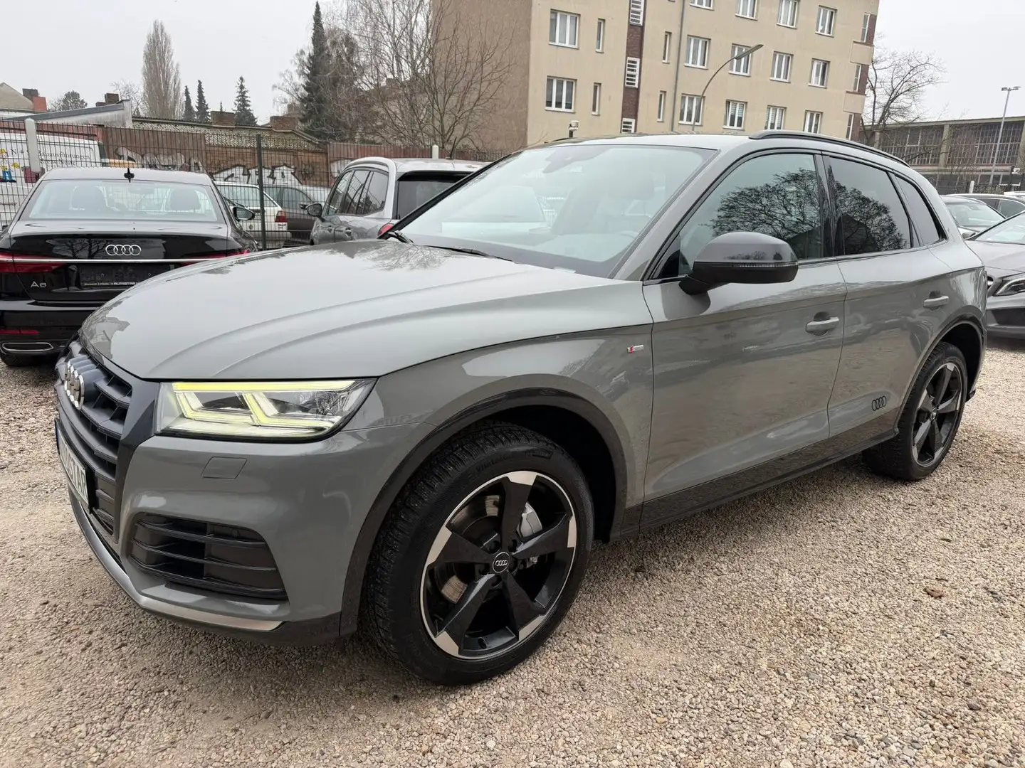 Audi Q5 2.0 TDI 140kW 3x S-Line*Design selection*Top Grau - 1